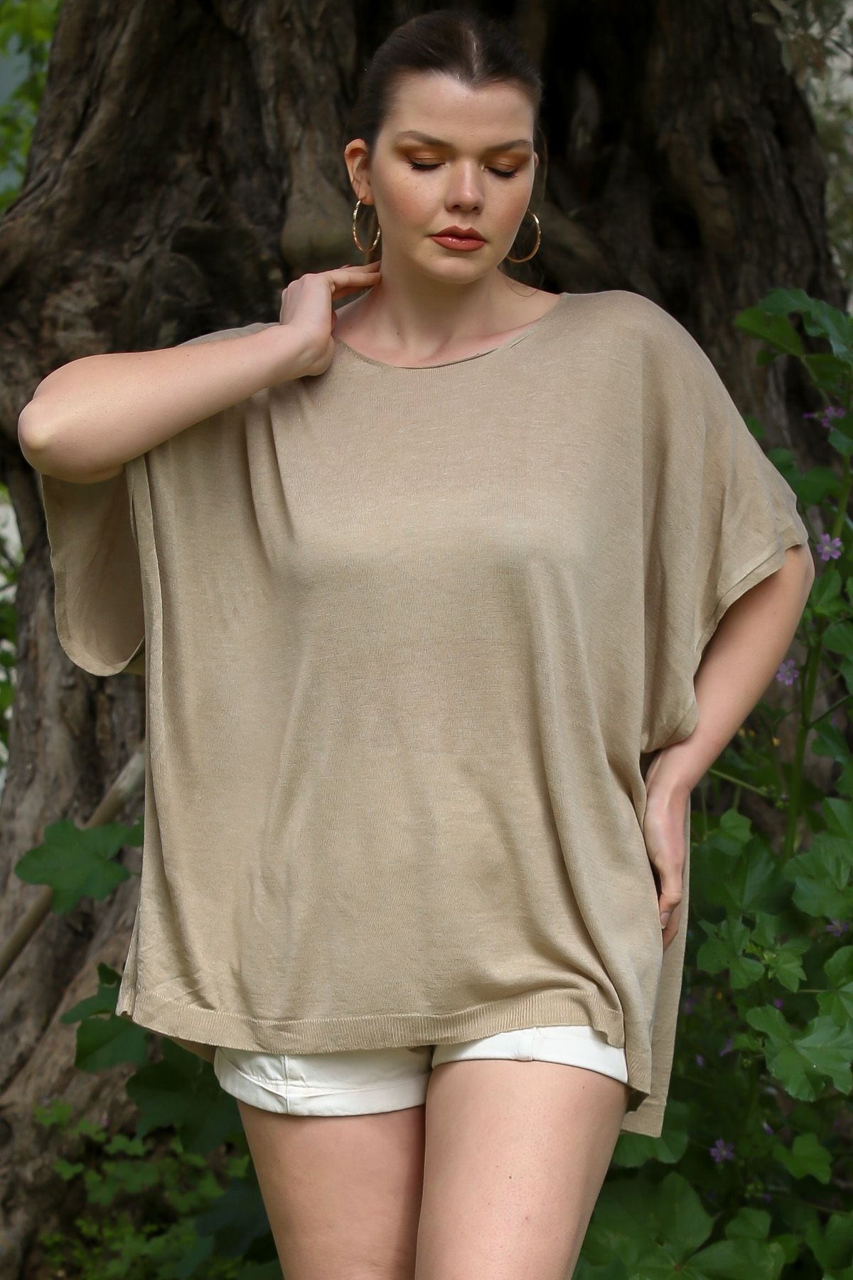 Chiccy Koyu Bej Yuvarlak Yaka Düşük Kol İnce Casual Oversize Triko Bluz 70 90