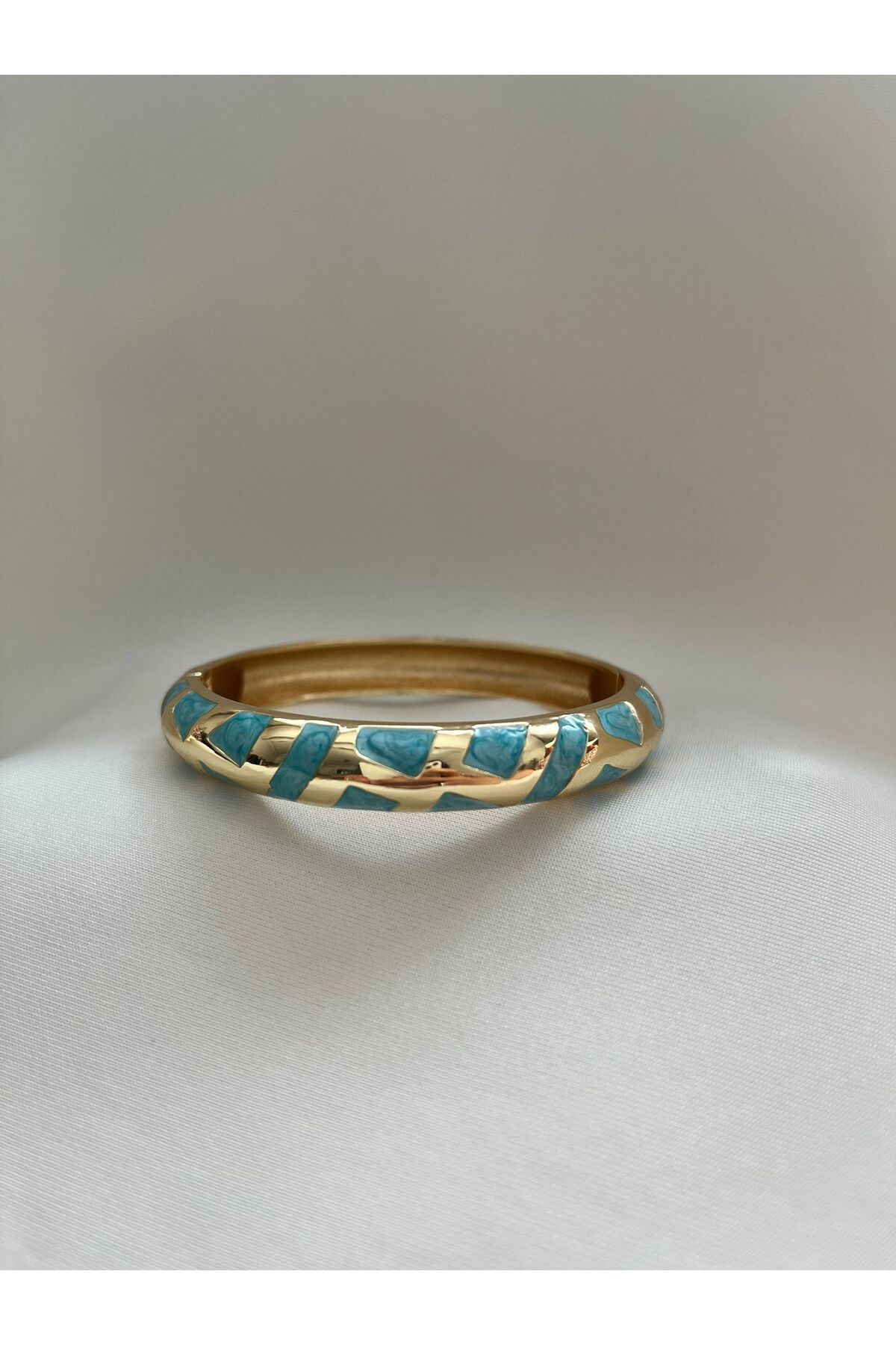 Nilsu Jewellery Accessory Özel Seri Mineli Kelepçe