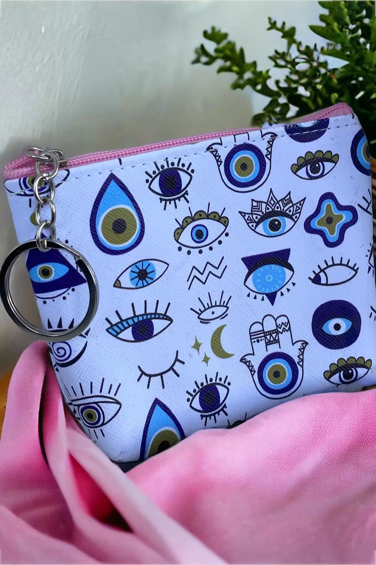 Butik Beyaz Renk Göz Detaylı Cüzdan/ Anahtar