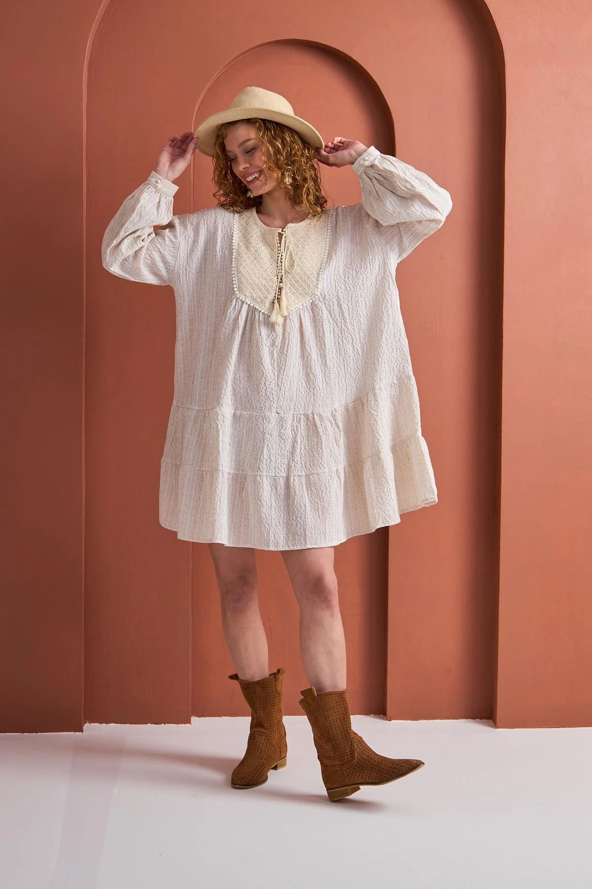 MODA SESSİZ DALGA – Gofre Kısa Elbise