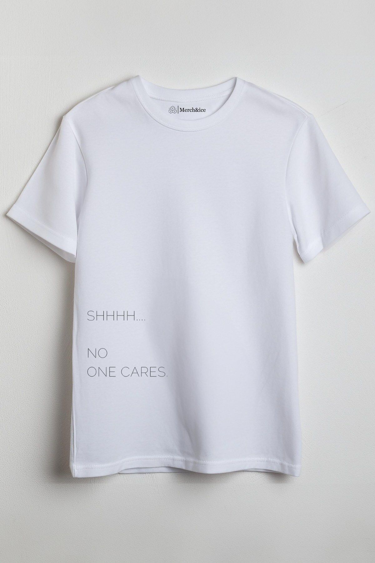 Merch&ice No One Cares Baskılı Unisex T-Shirt