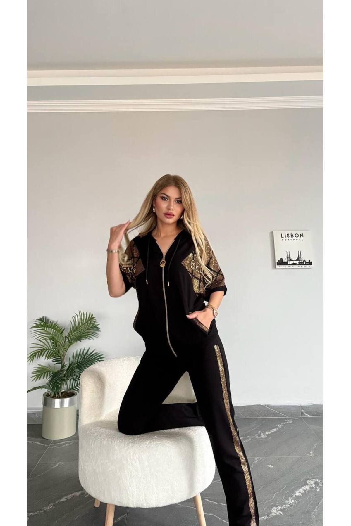Bella Belluci Yeni Sezon Kapüşonlu Full Taş Trock Baskı Şık Takım