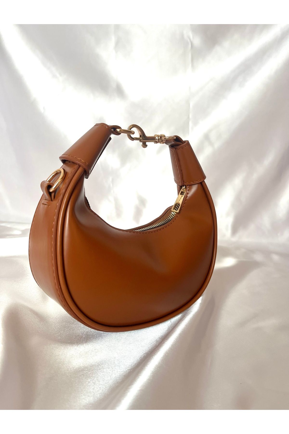 Thepoisebag el çantan