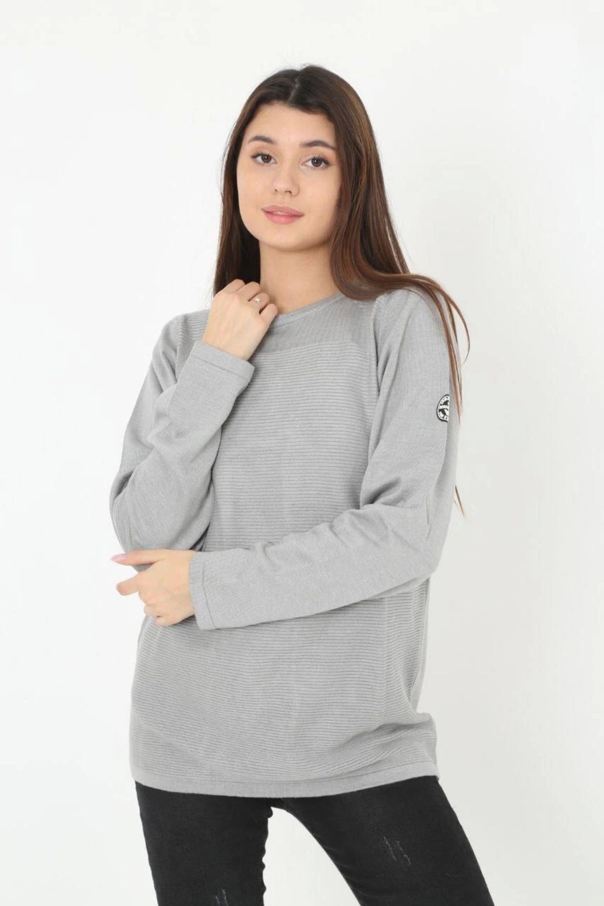 Pink Stil Kadın Biskilet Yaka Kolu Armalı - Gri Pink Stil