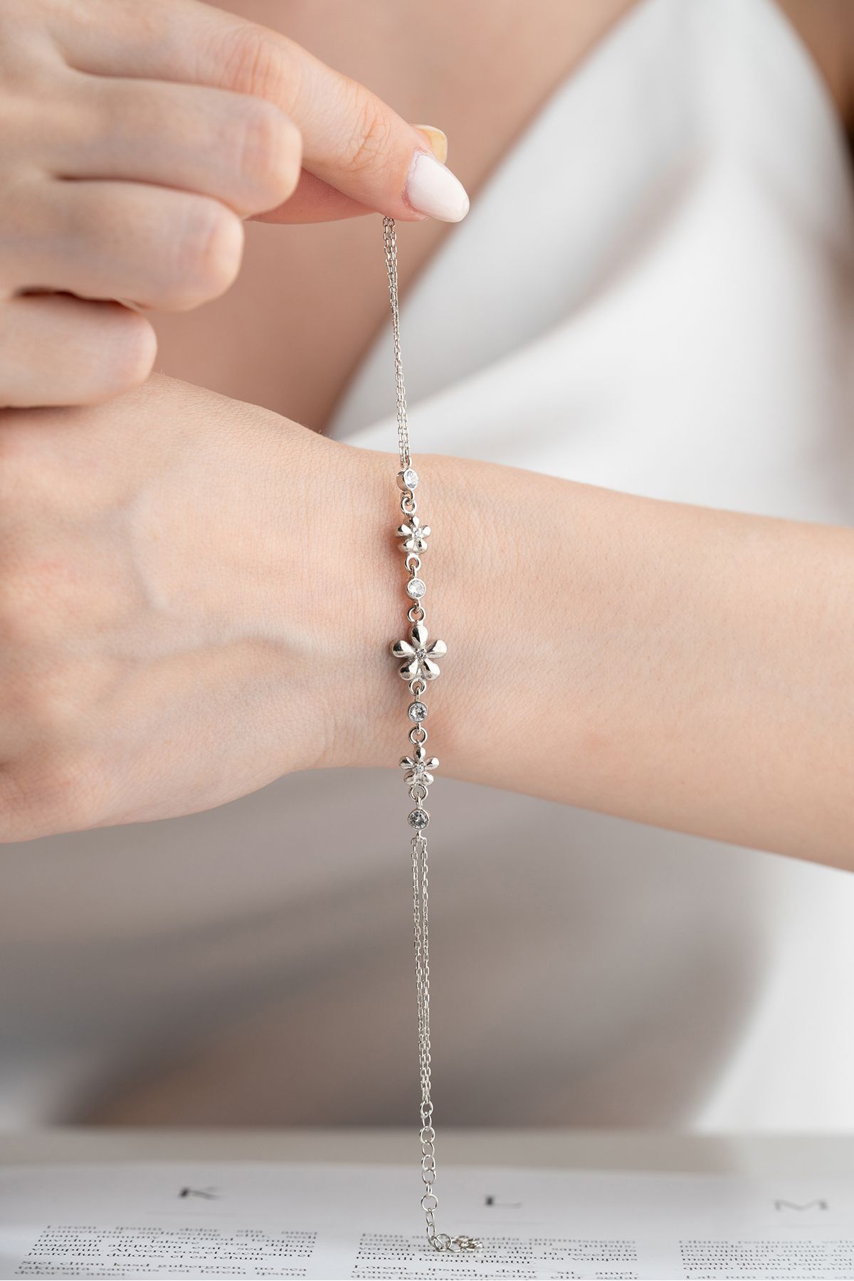Silvano Jewelry 925 Ayar Gümüş Çiçek Bileklik