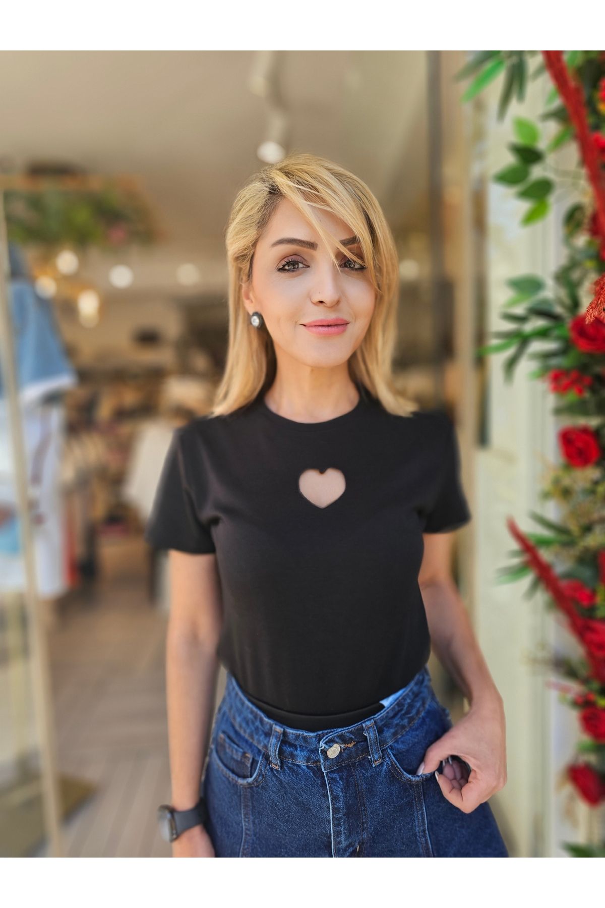 CsChicShop Kapli Pencere Detaylı Crop Bluz
