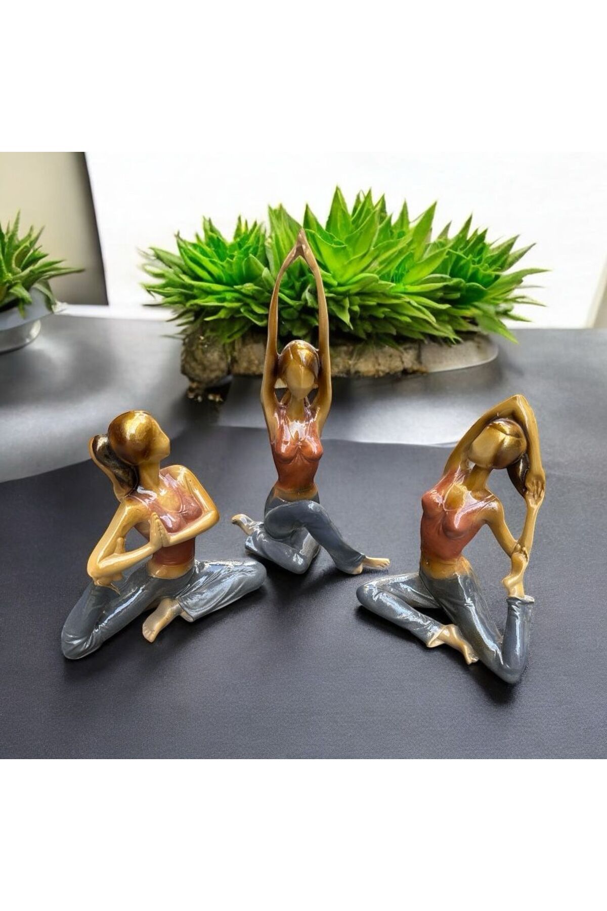 Peramari Dekoratif Polyester Üçlü Yogacı Kızlar Biblo Turuncu Gri