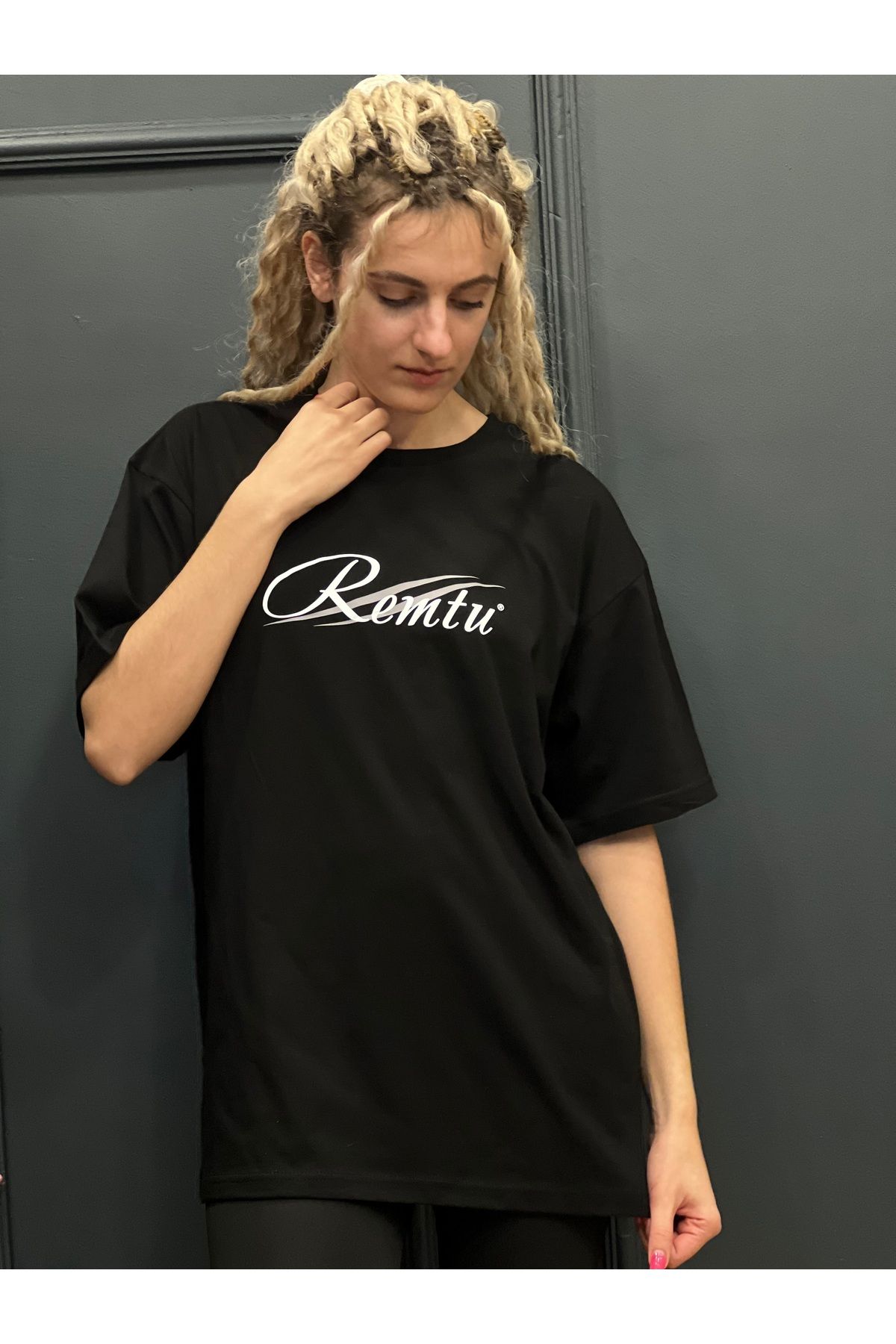 Remtu Oversize Kadın Tişört