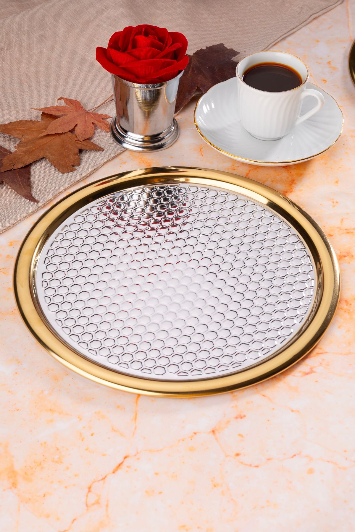 Aslı Hediyelik 1 Adet Lüx Orta Desenli Kenar kaplamalı Yuvarlak 22 cm Model Gümüş Servis , Çay ,kahve Sunum Tepsisi