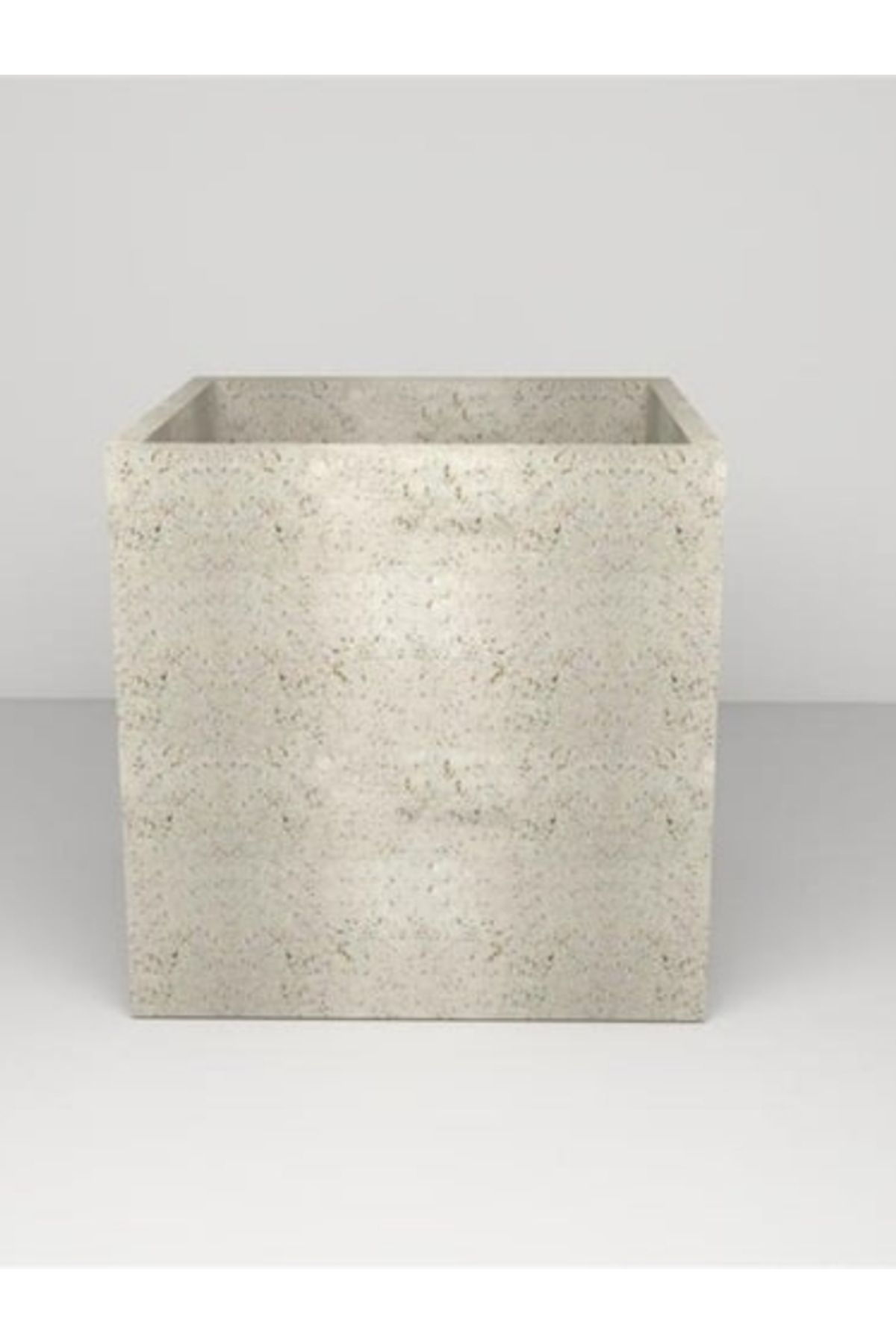 Dekor Hafif Beton Saksı Kare 343LT