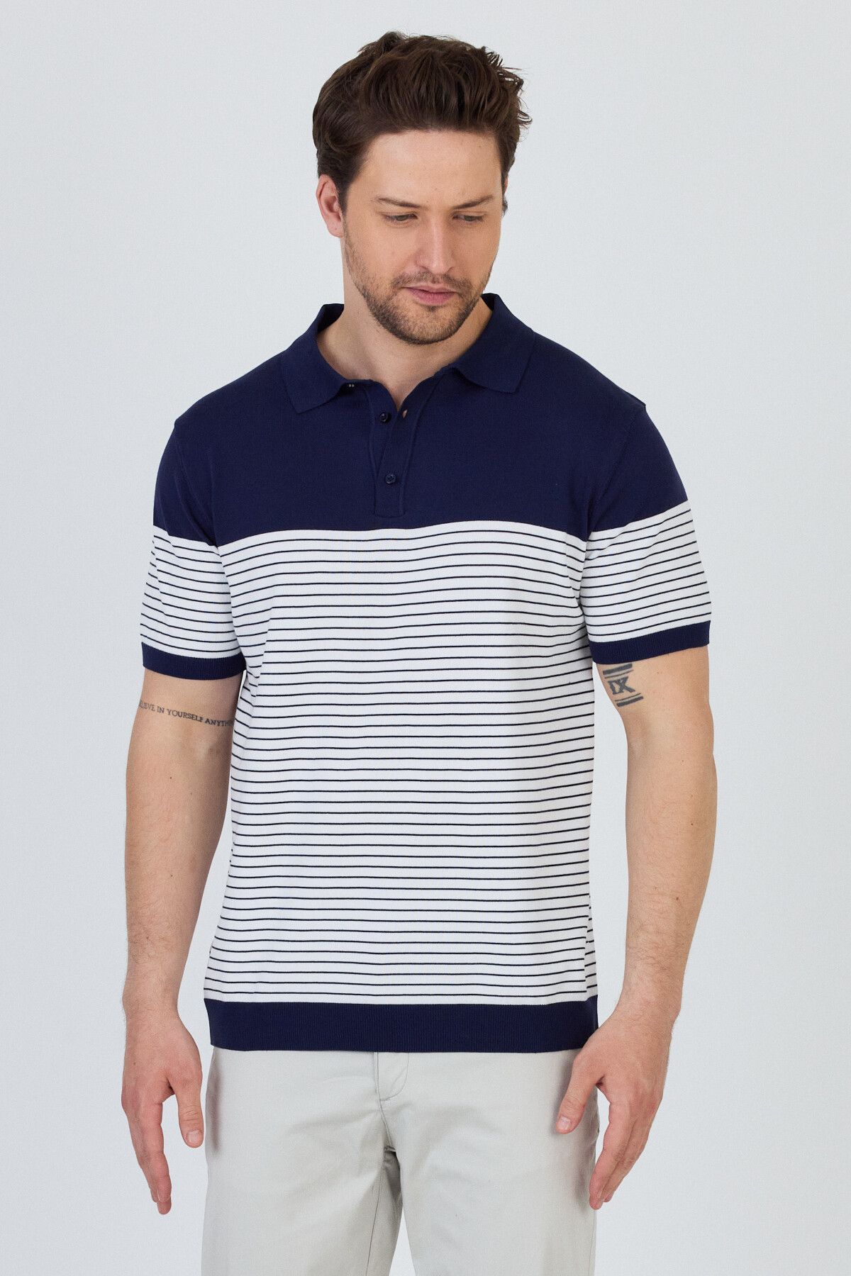 Frappoli JAEN Erkek Lacivert-Beyaz Pamuk Karışımlı Kendinden Çizgili Slim Fit Polo Yaka Triko T-Shirt