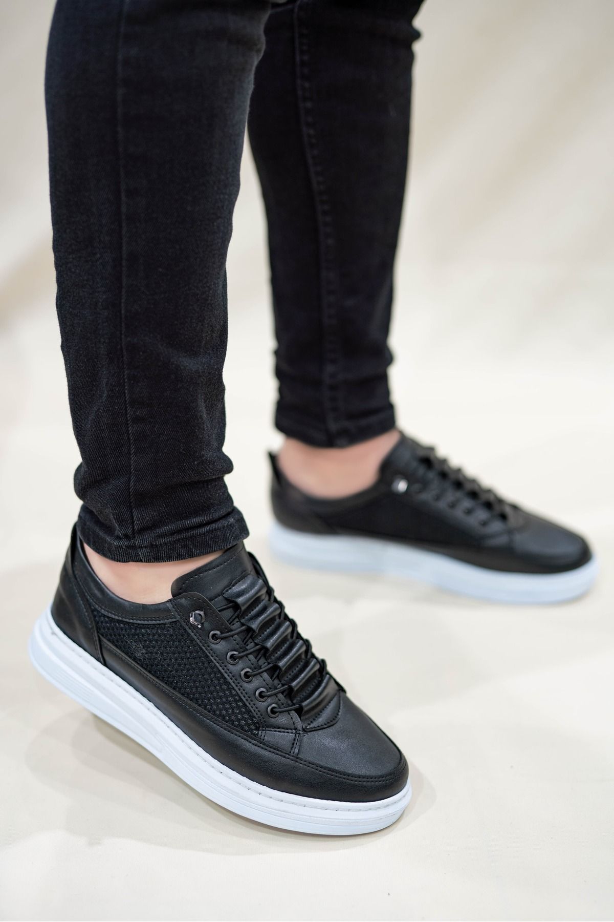 Weynes Erkek Siyah Beyaz Fileli Lastikli Günlük Casual Ayakkabı Sneaker WSB4060