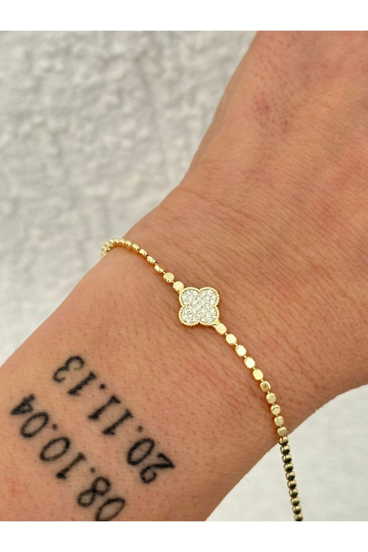 MyladyAccessoriess Zirkon Taş Yonca ve Ezme Zincir Detay Bileklik