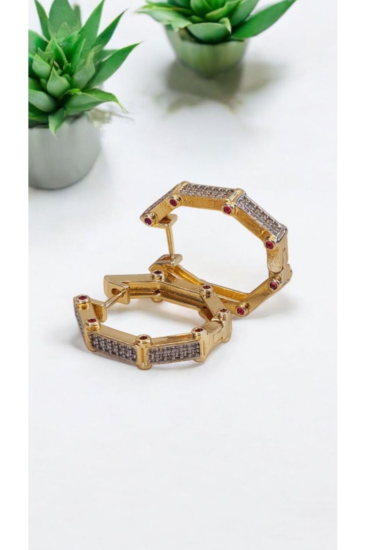 İNİTİUM Premium Seri Paslanmaz Çelik Taşı Halka Gold Küpe
