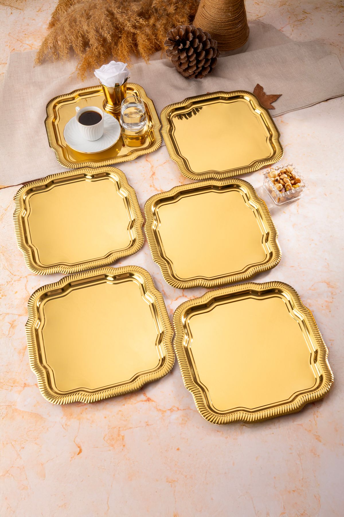 Aslı Hediyelik 6'lı Lüx Kenar Çizgi Desenli Gold Papatya model Paslanmaz Çelik Servis , Çay ,kahve Sunum Tepsisi