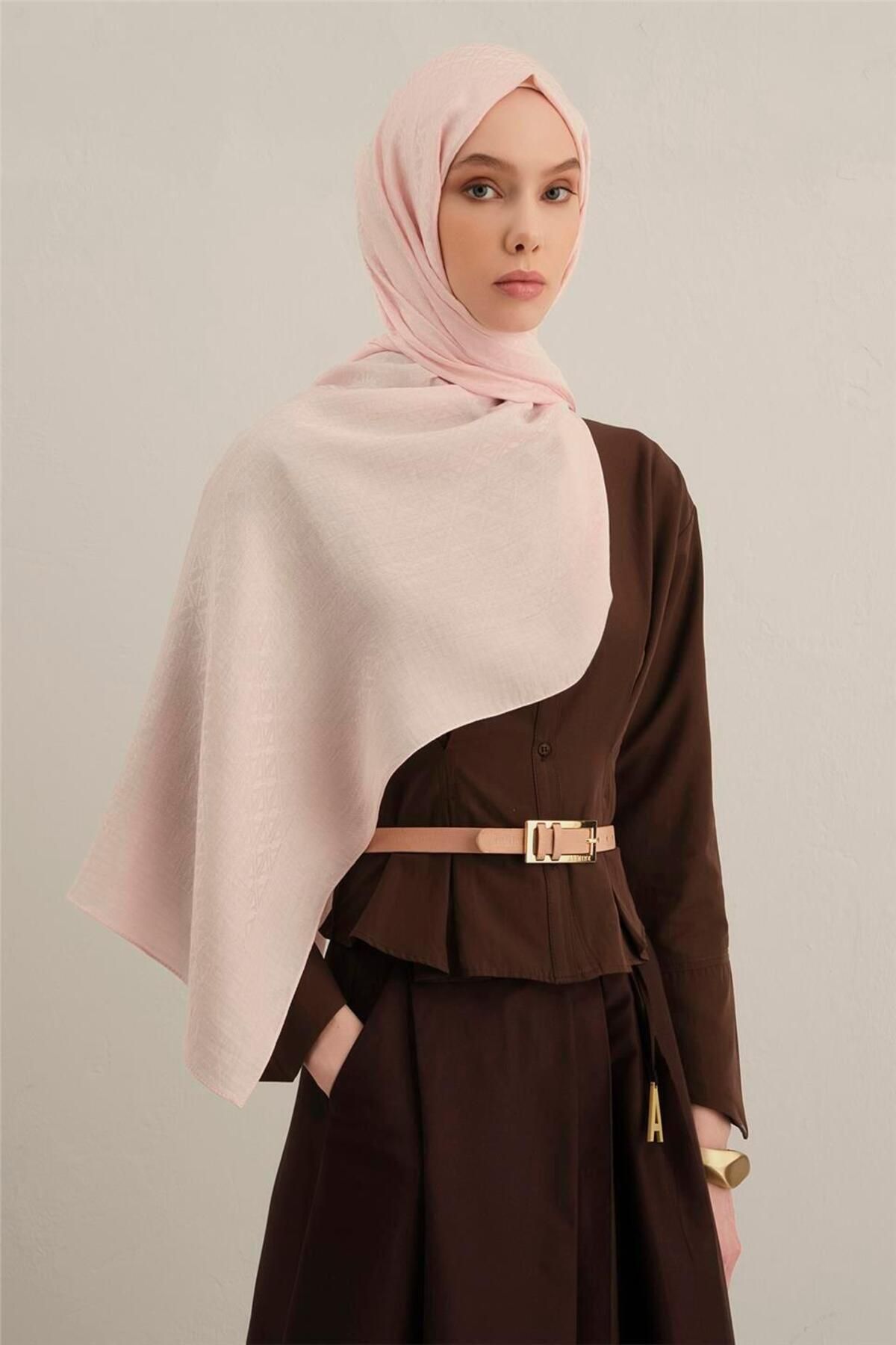 Armine Lyocell Naia Üçgen Monogram Şal 5 39