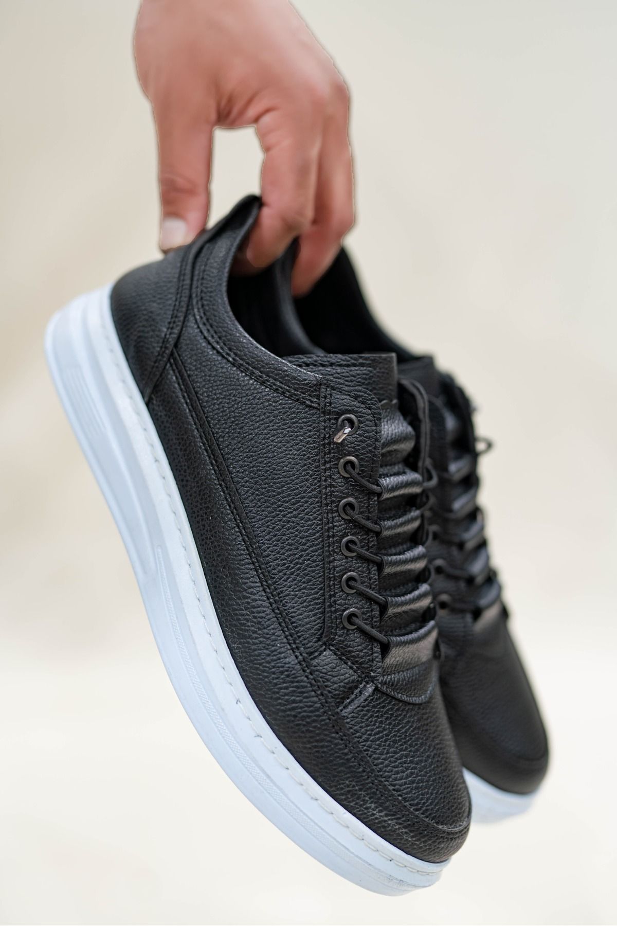BİKAJOO Erkek Siyah Beyaz Sade Lastikli Günlük Casual Ayakkabı Sneaker BKJ4056