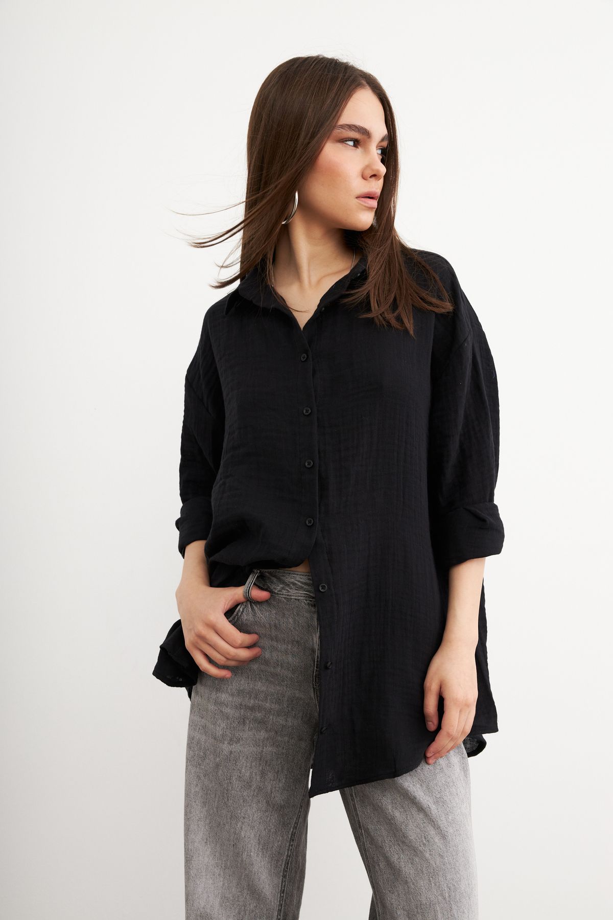 Bipantolon Kadın Siyah Oversize Basic Müslin Gömlek