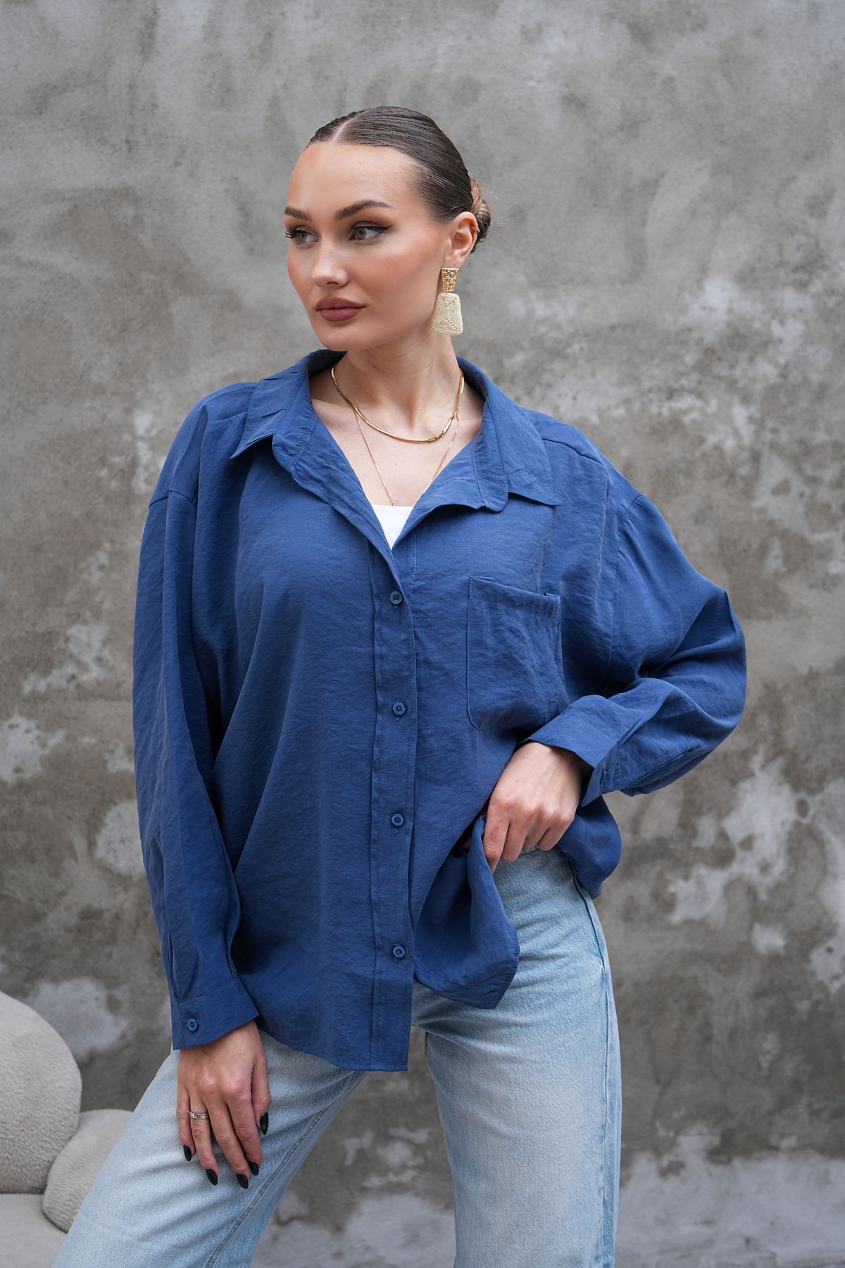 Cebby Hafif Kumaş Mavi Oversize Gömlek
