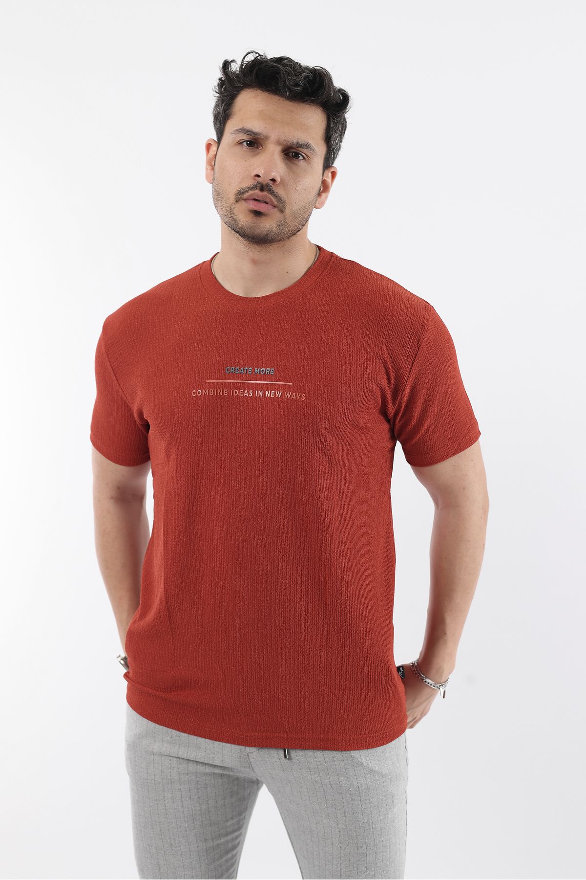 Rodrigo Erkek Regular Fit Dokulu Baskı Detaylı Tişört T-shirt