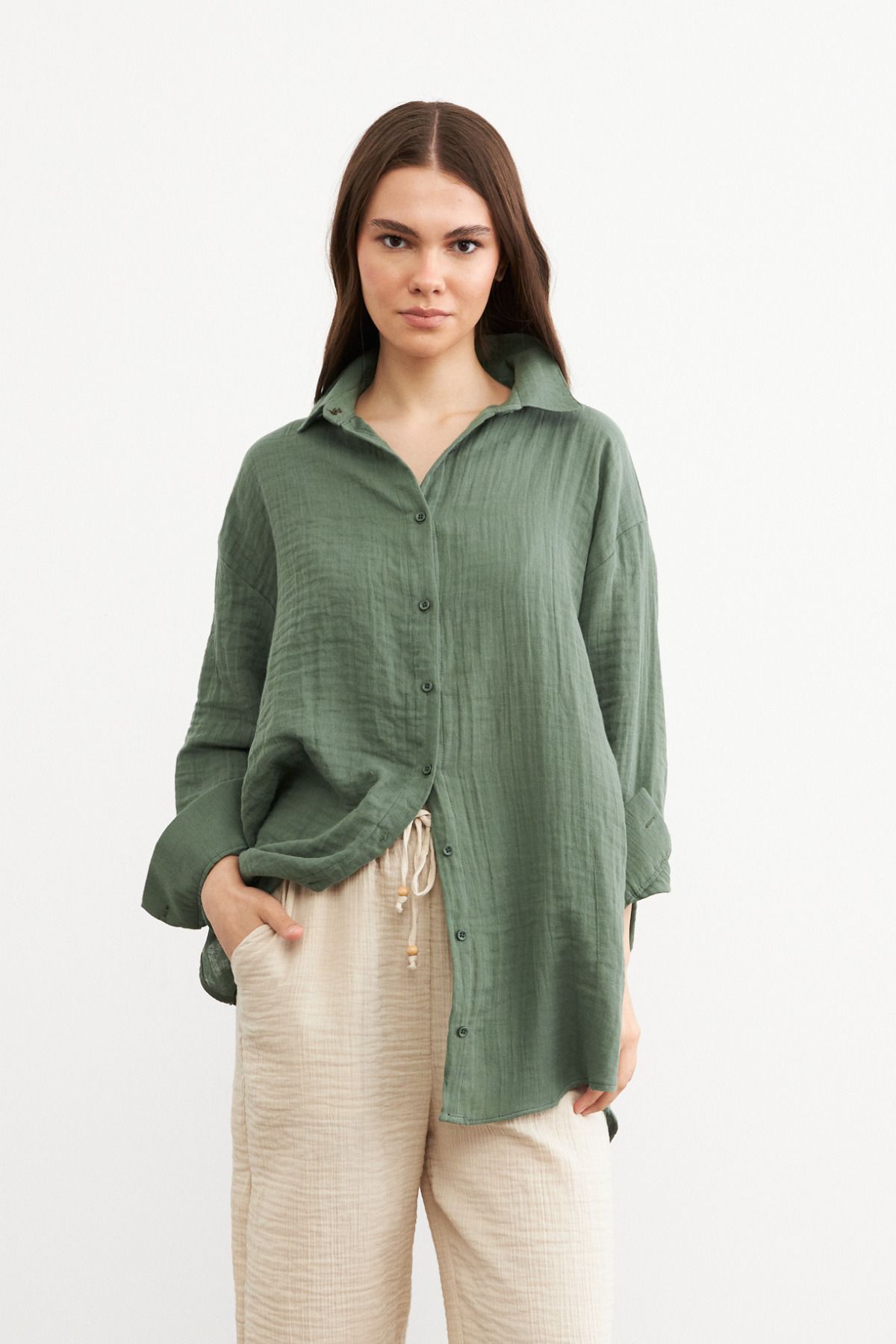 Bipantolon Kadın Mint Yeşili Oversize Basic Müslin Gömlek