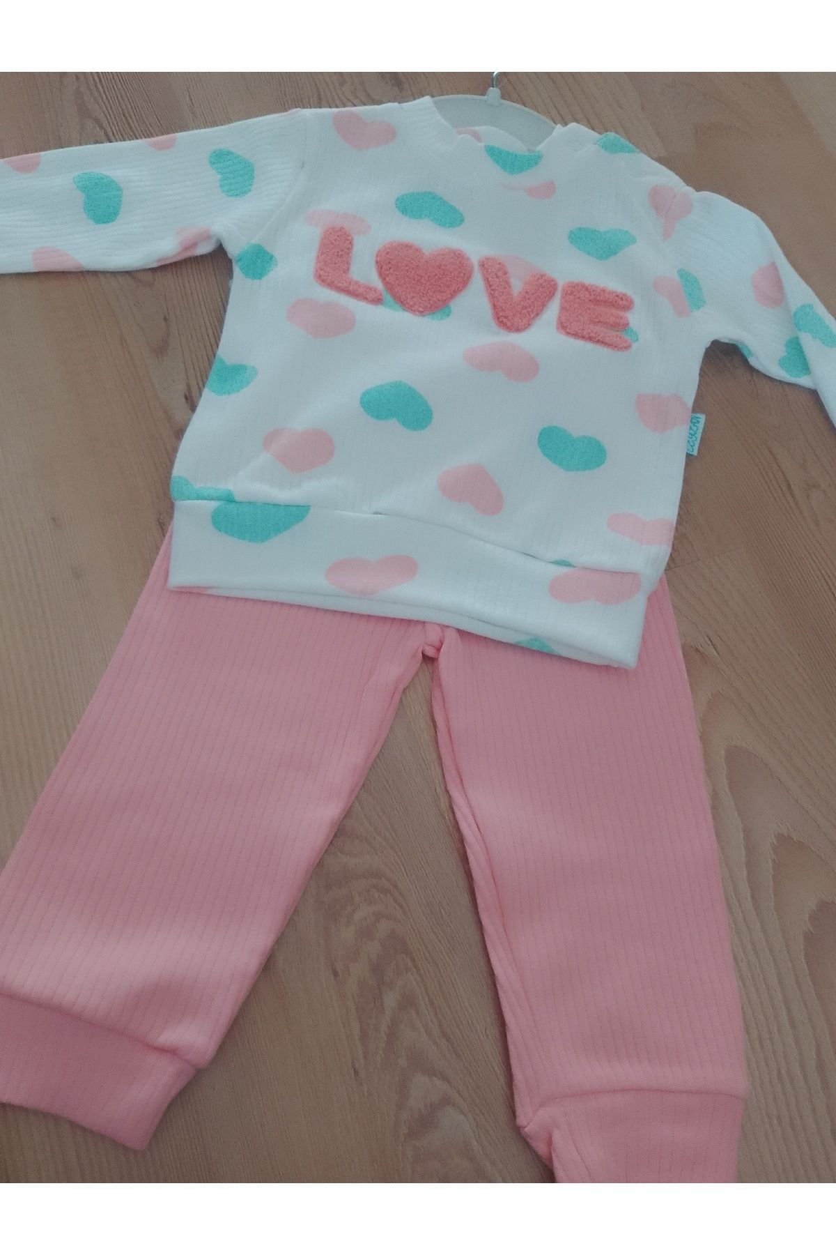 eflanmoda kalp desenli 0 _7 ay arası pamuklu kız çocuk alt üst penye takım