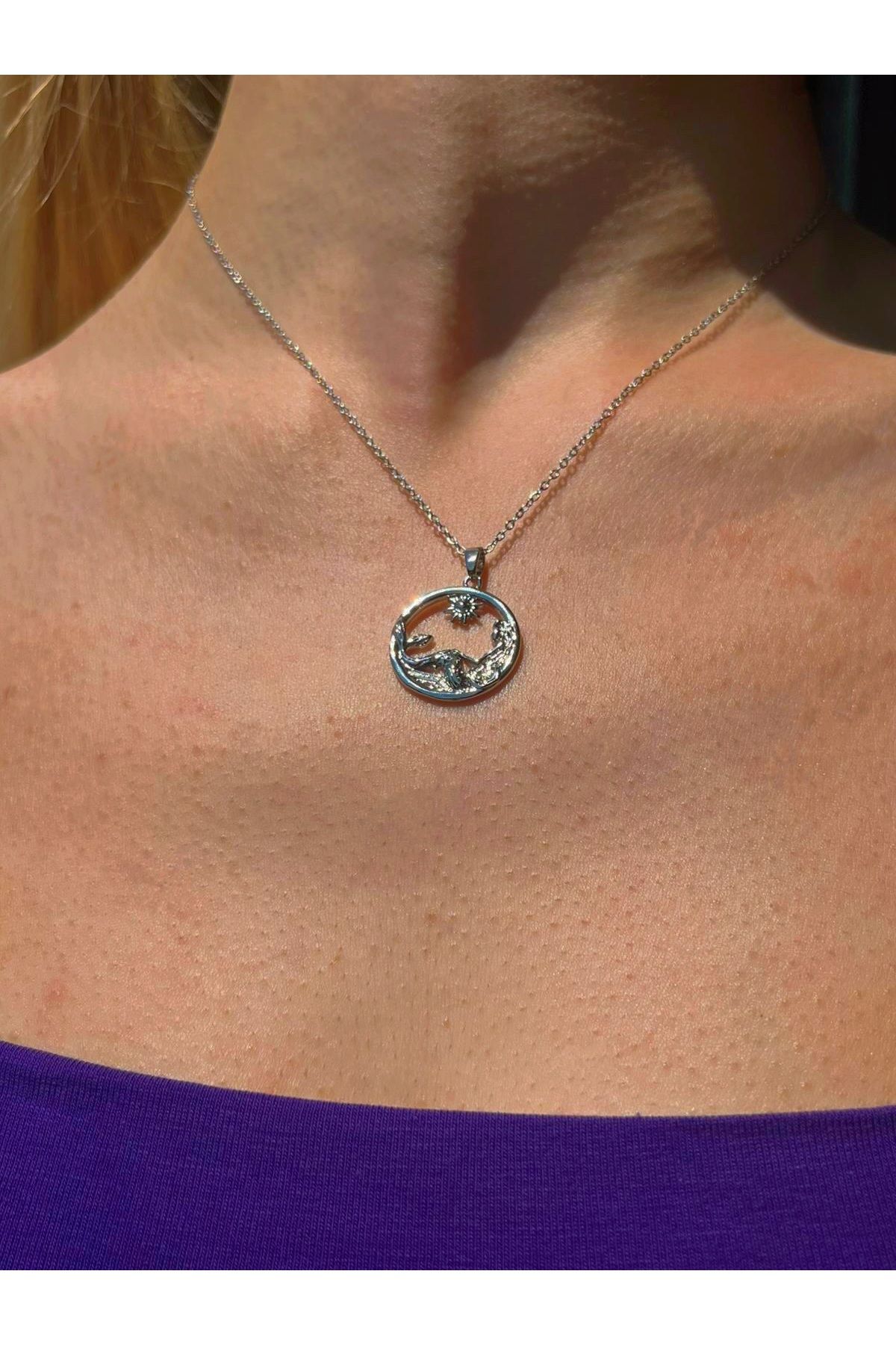 B&E SHİNE JEWERLY “Kararmaz Çelik Deniz Kızı Kolye”