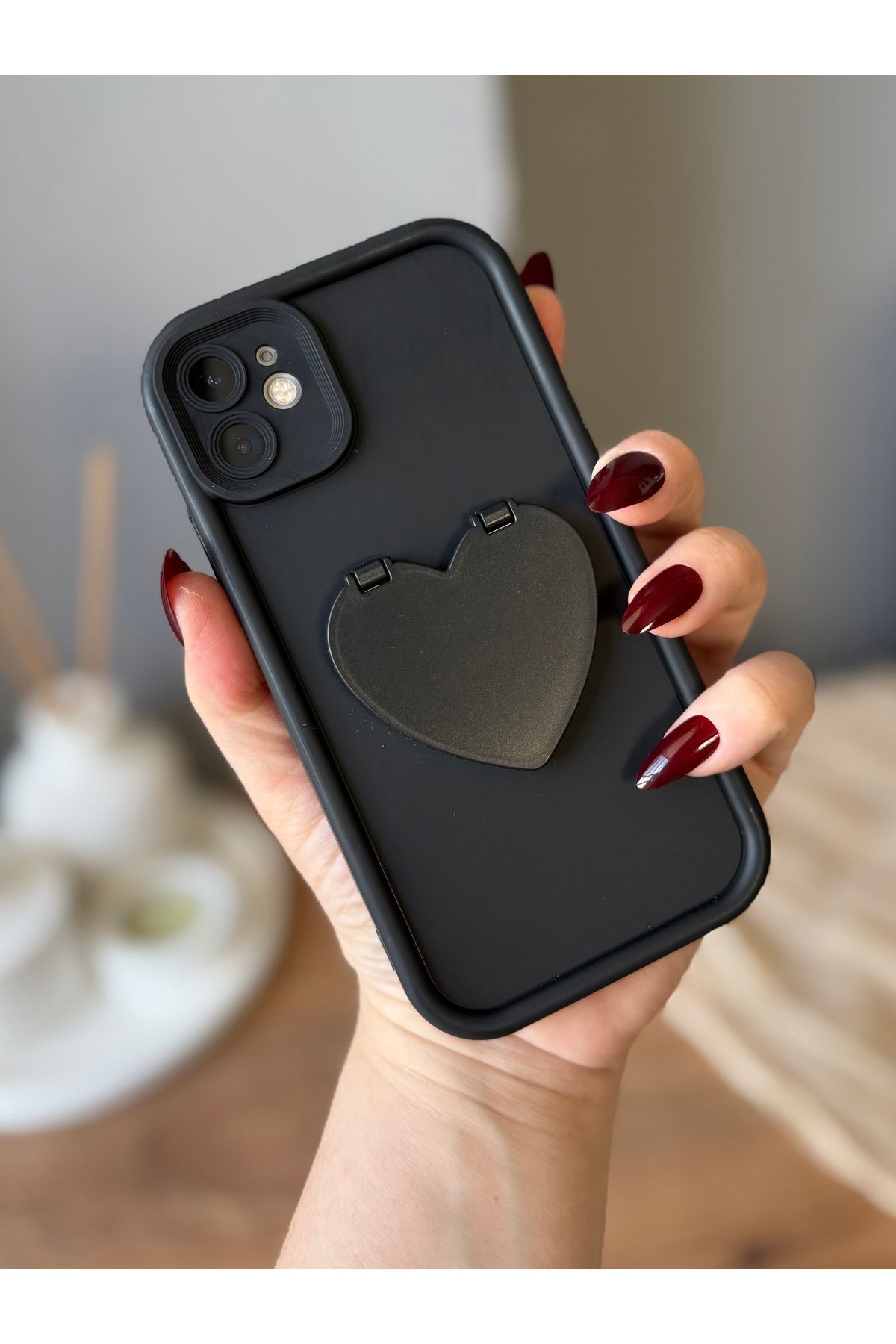MirazTasarim IPHONE 11 3D KALP KAPAKLI AYNALI DEKORLU SİYAH KILIF