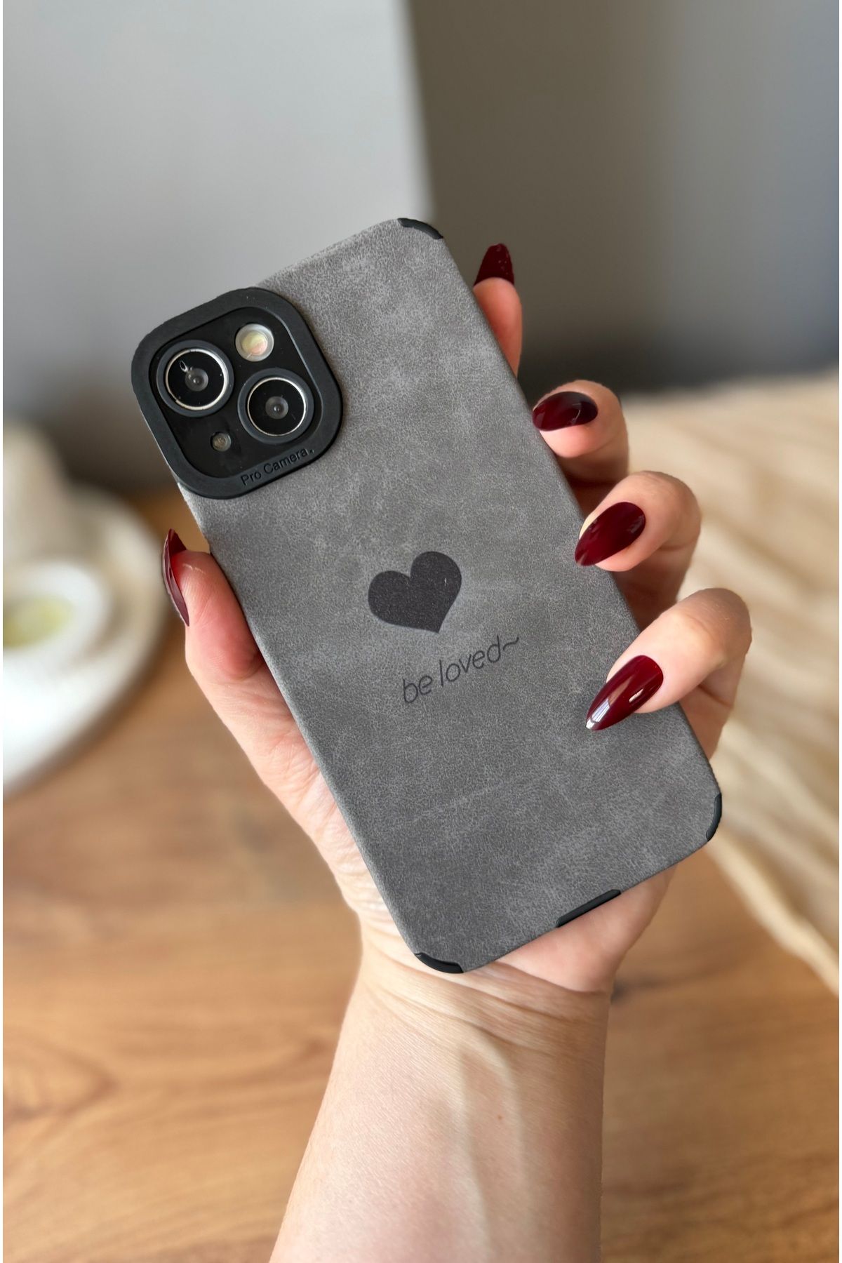MirazTasarim IPHONE 13 DERİ DOKULU KALP DESENLİ KILIF