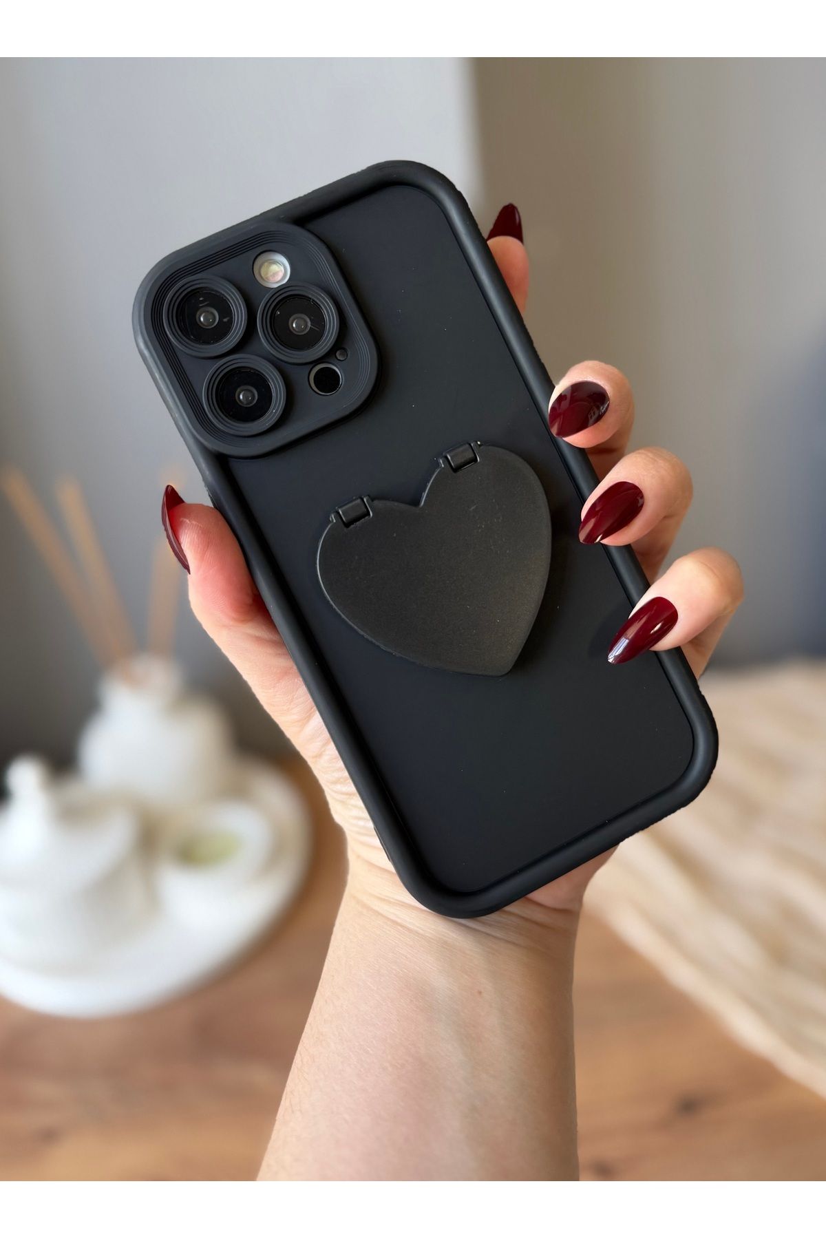 MirazTasarim IPHONE 14 PRO 3D KALP KAPAKLI AYNALI DEKORLU SİYAH KILIF