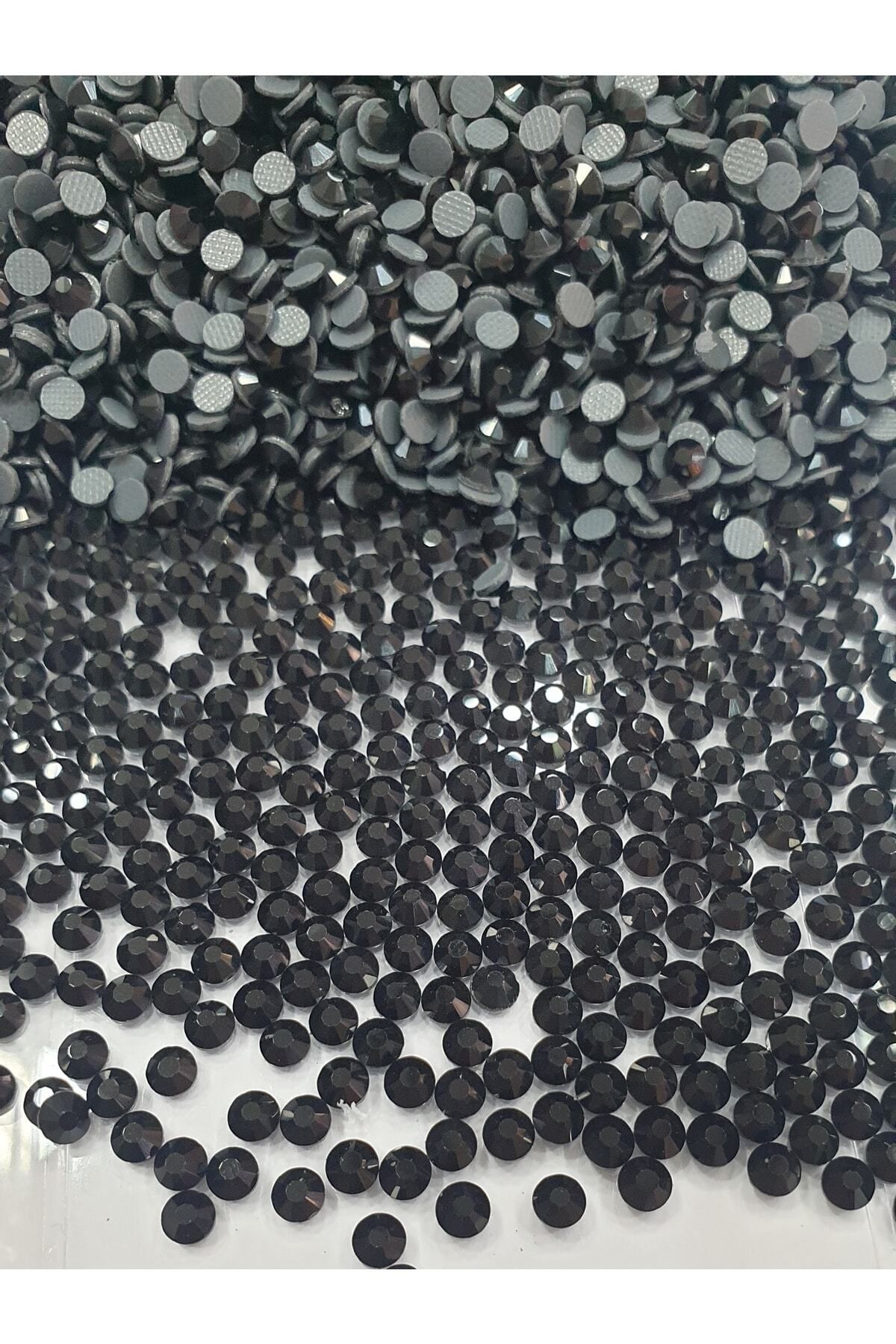 yiğit aksesuar Dmc Hotfix Ütü Ile Yapışan Taş Ss20(5MM) Siyah - 50gr (800AD)