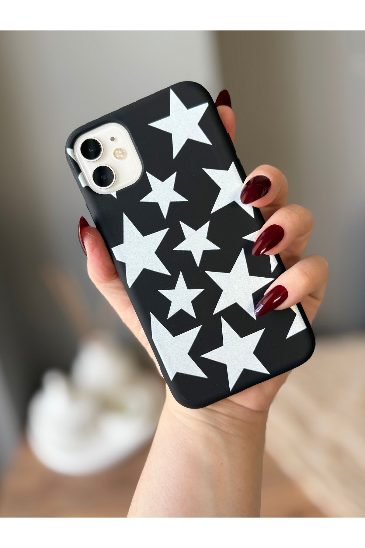 MirazTasarim IPHONE 11 SİYAH/BEYAZ YILDIZ DESENLİ KILIF