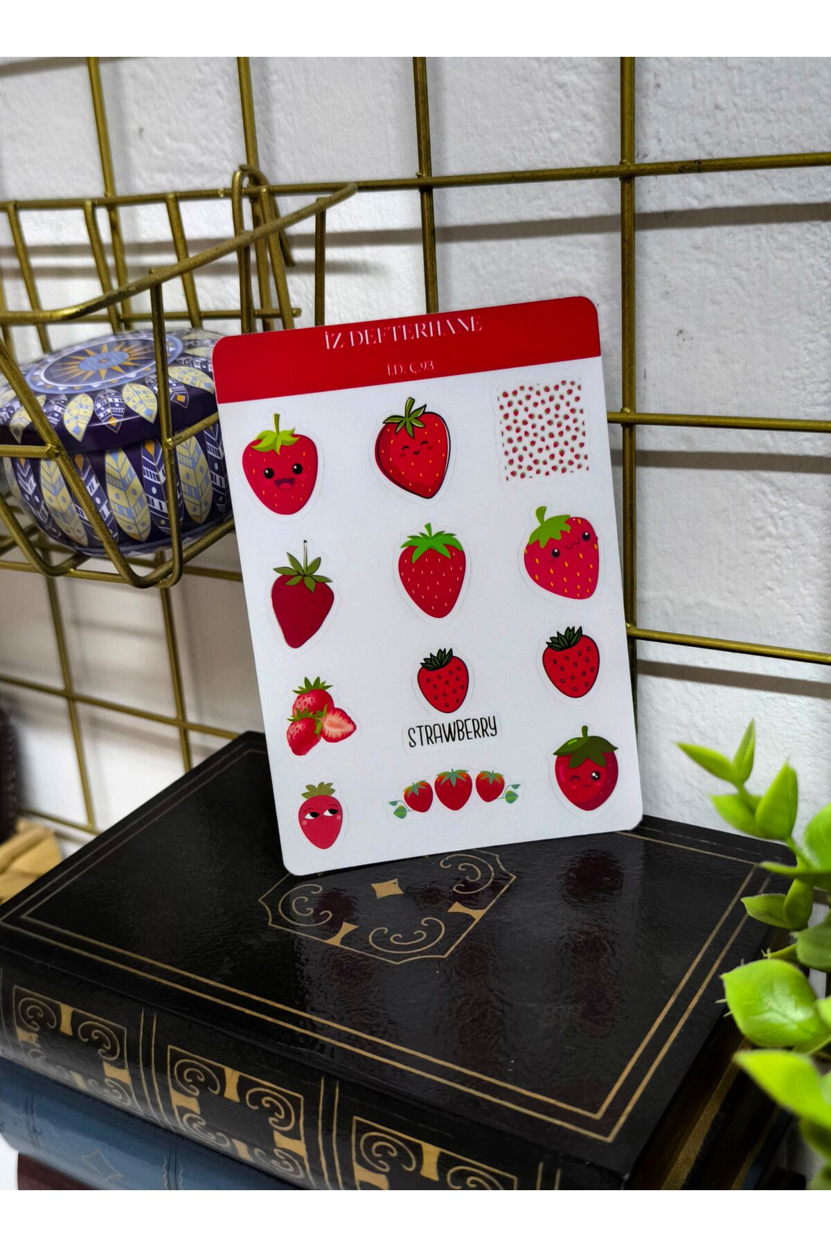 İZ DEFTERHANE Kırmızı Çilek Çıkarma Sticker (Defter ajanda ve planlayıcılar için uygun)