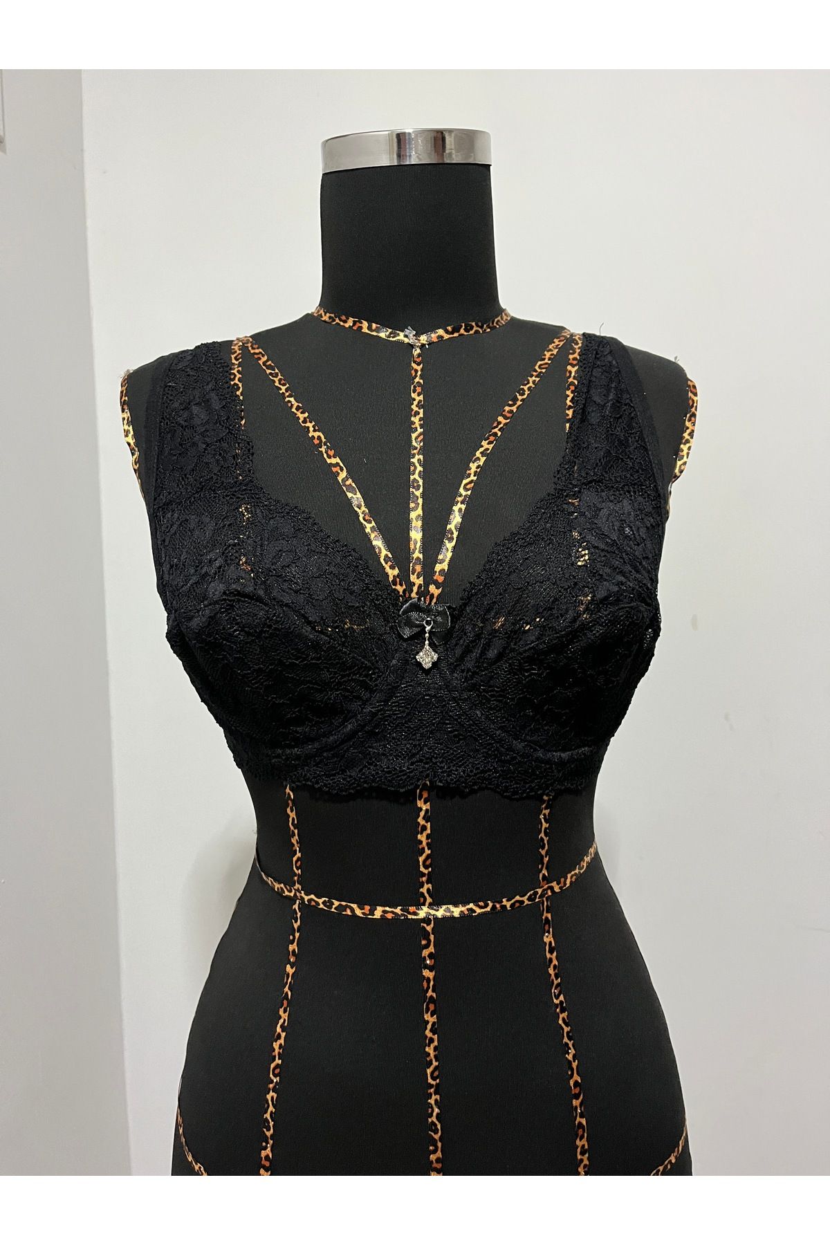 Essaunderr Dantel Bralet Sütyen siyah