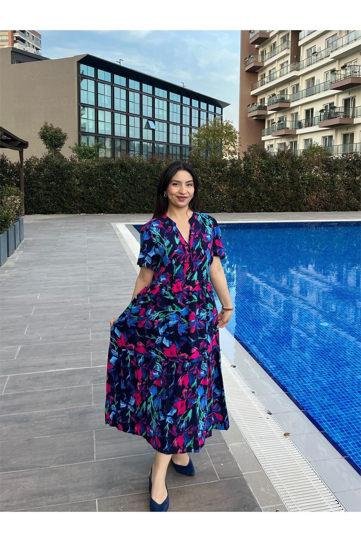 ELSEBUTİKTR Hakim Yaka Düğme detaylı Elbise