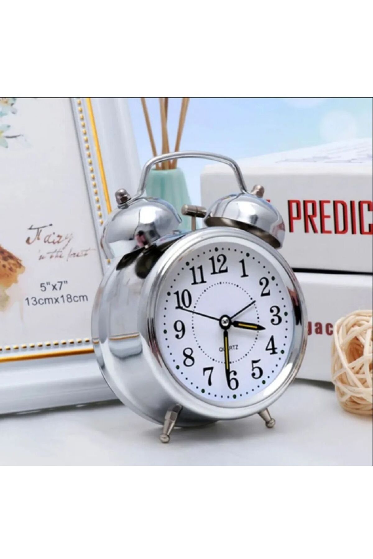 gifttime Retro Nostaljik Gümüş Işıklı Çalar Masa Saati