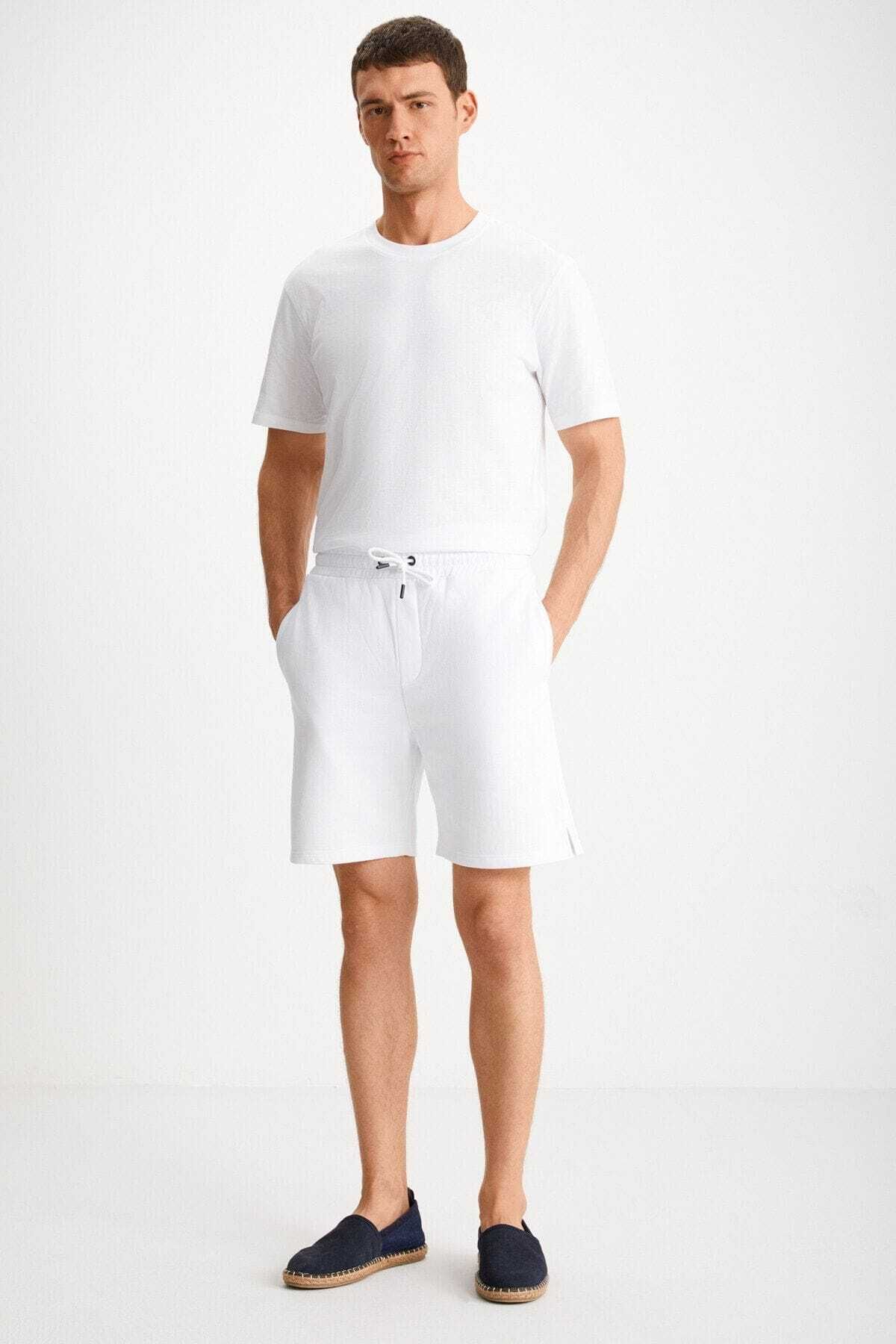 UYN SPORT Beyaz Kısa Şort Bermuda Pamuk Polyester