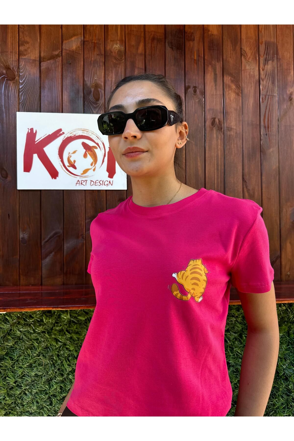 Butik cat love/ Kadın pembe Renk T-Shirt