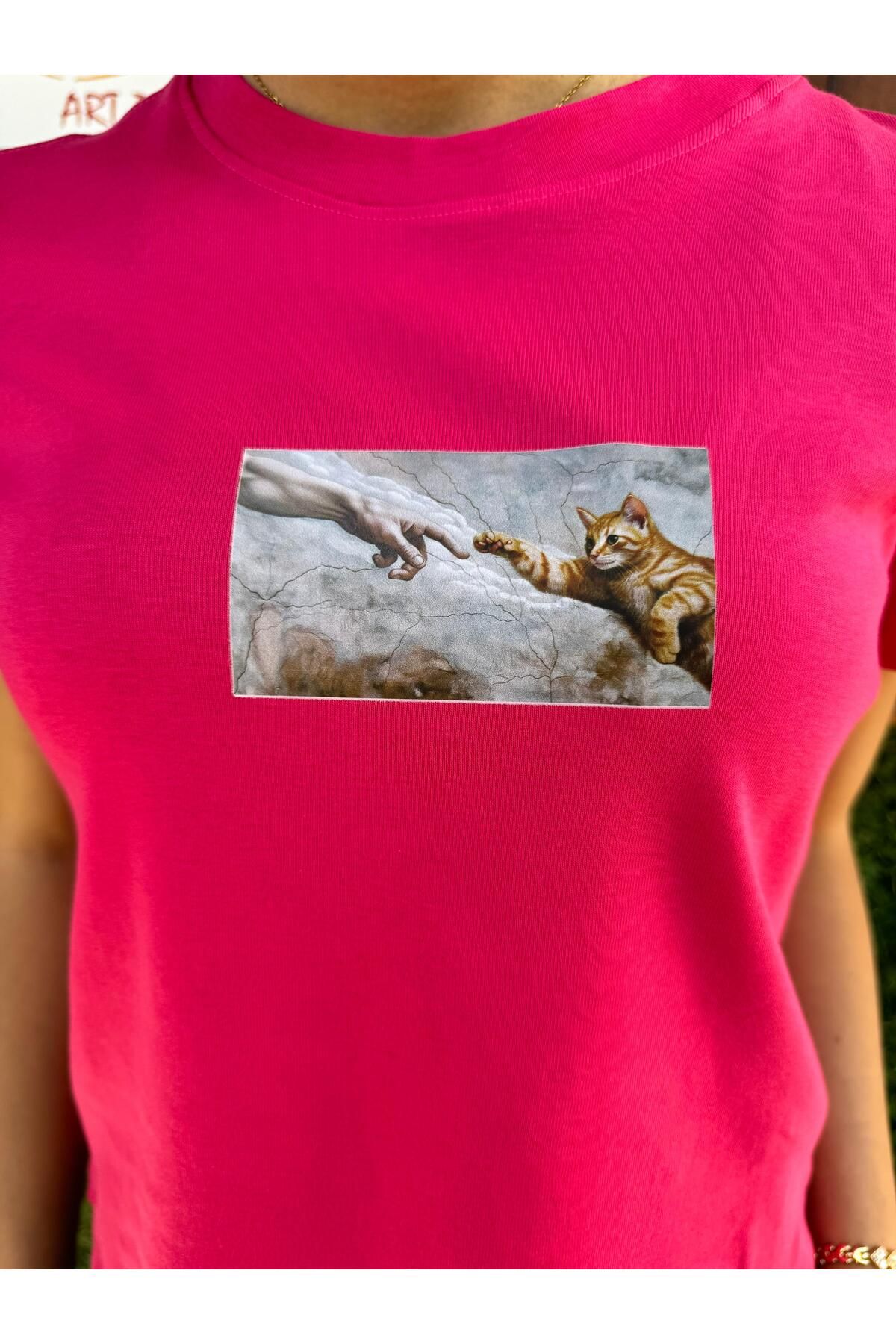 Butik Michelangelo cat / Kadın pembe Renk T-Shirt