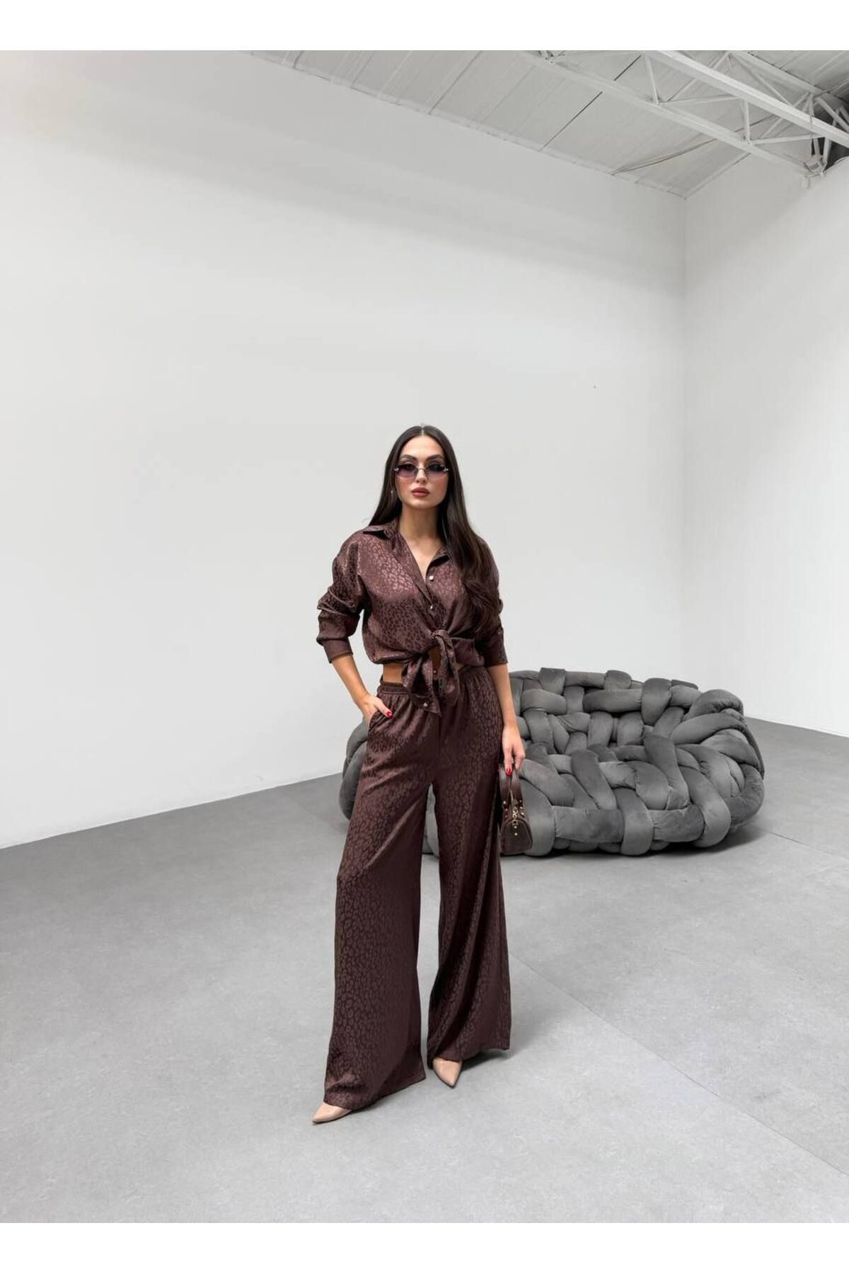 kalben outlet Bohem Esintilerle Şıklık Jakarlı Oversize Gömlek & Pantolon Takım