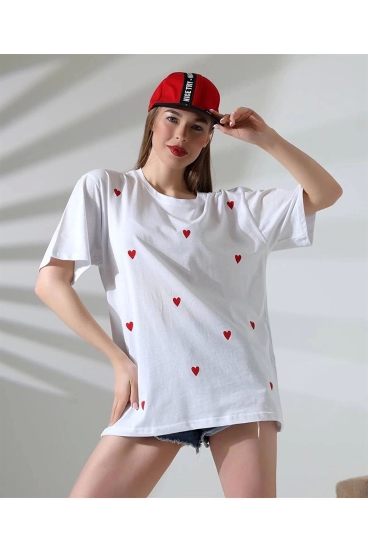 Lale Moda Kalpli t-shirt