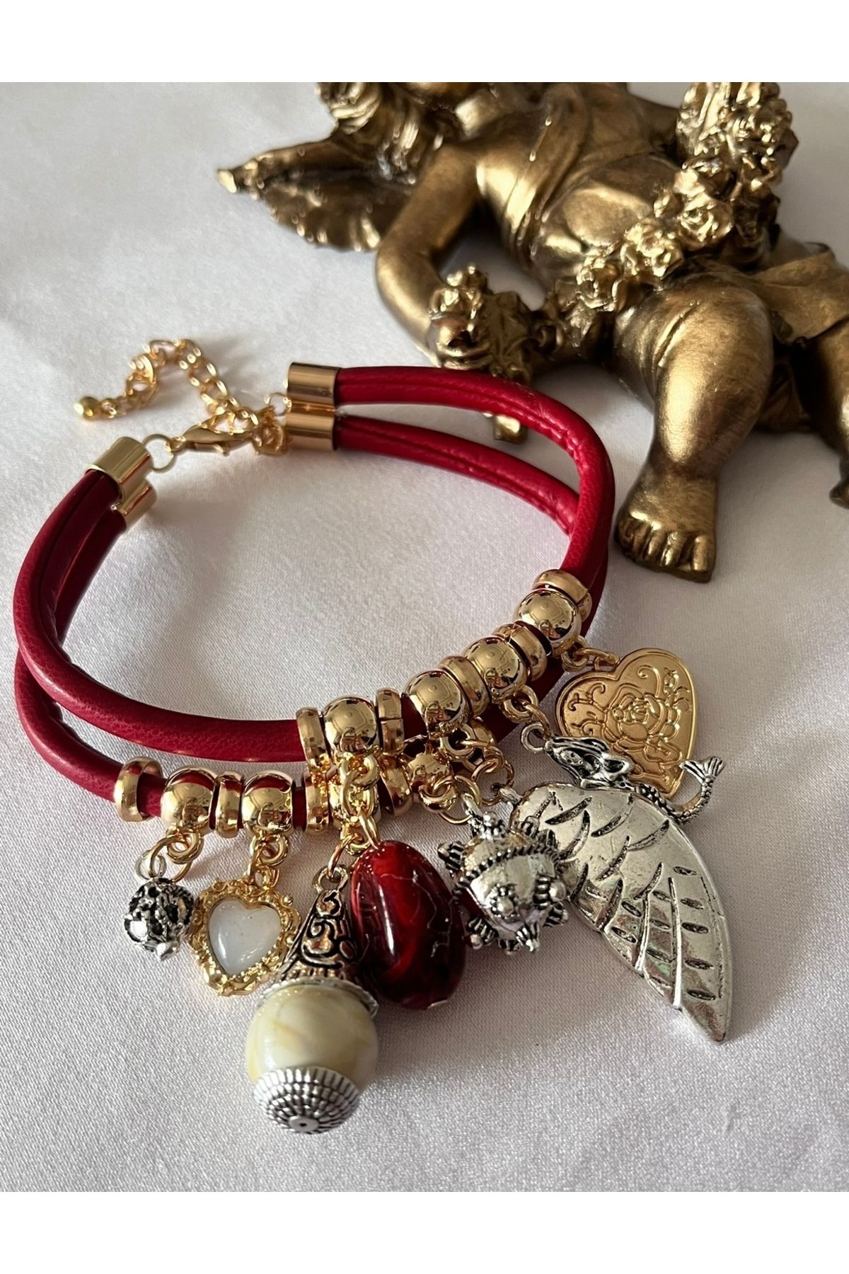Aka Marka model charm detaylı bileklik