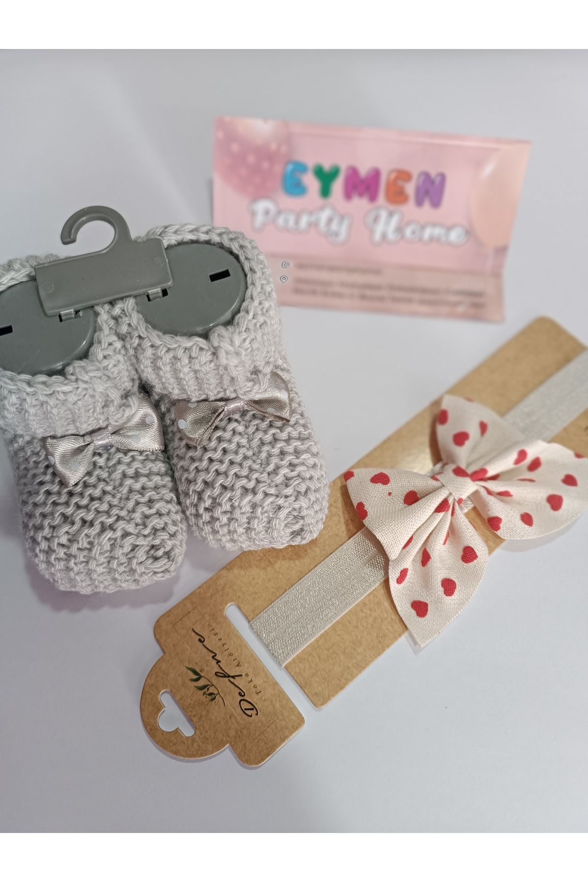 Store Bebek örgü patik kırmızı puantiyeli fiyonk bandana toka