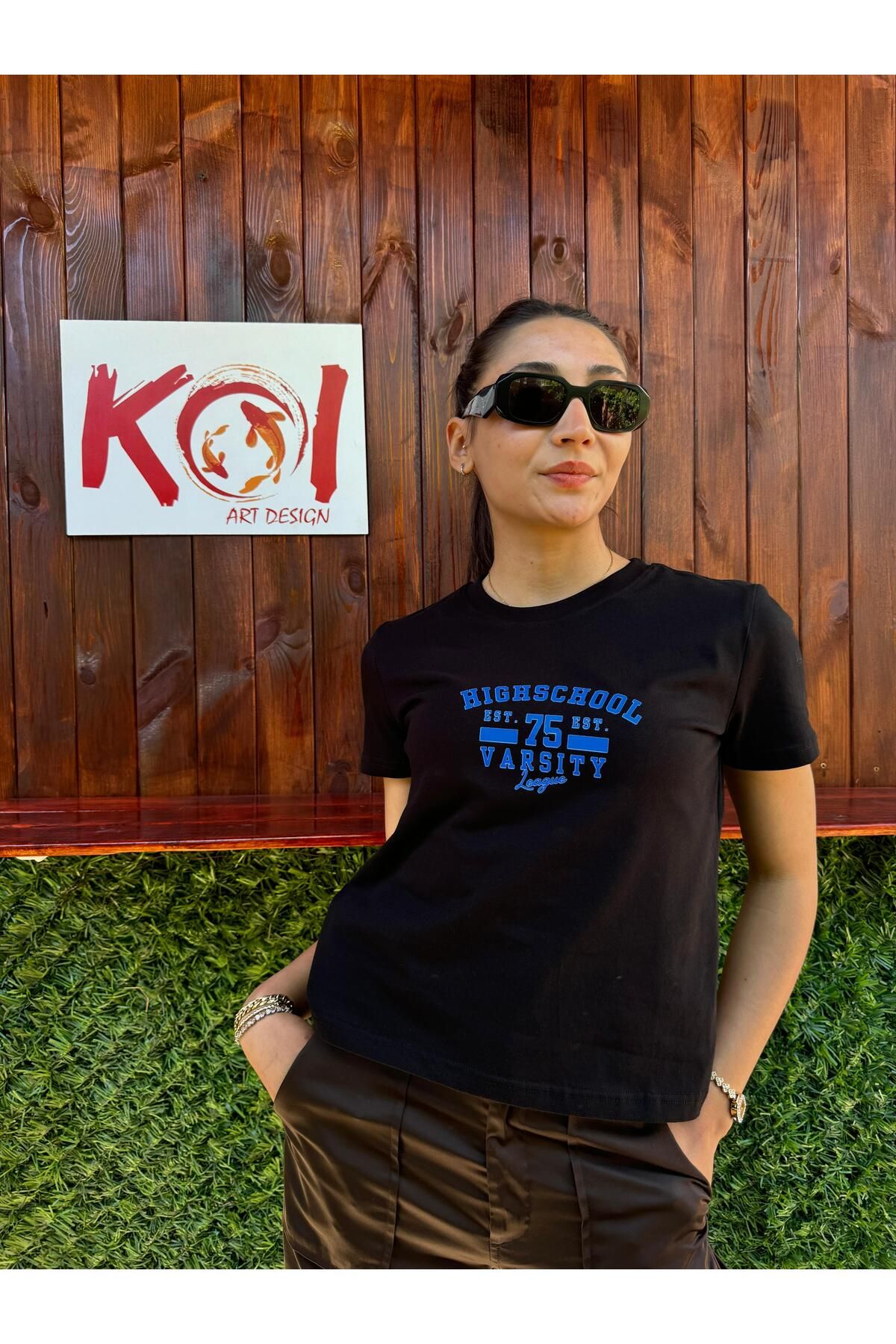 Butik hıgh school / Kadın siyah Renk T-Shirt