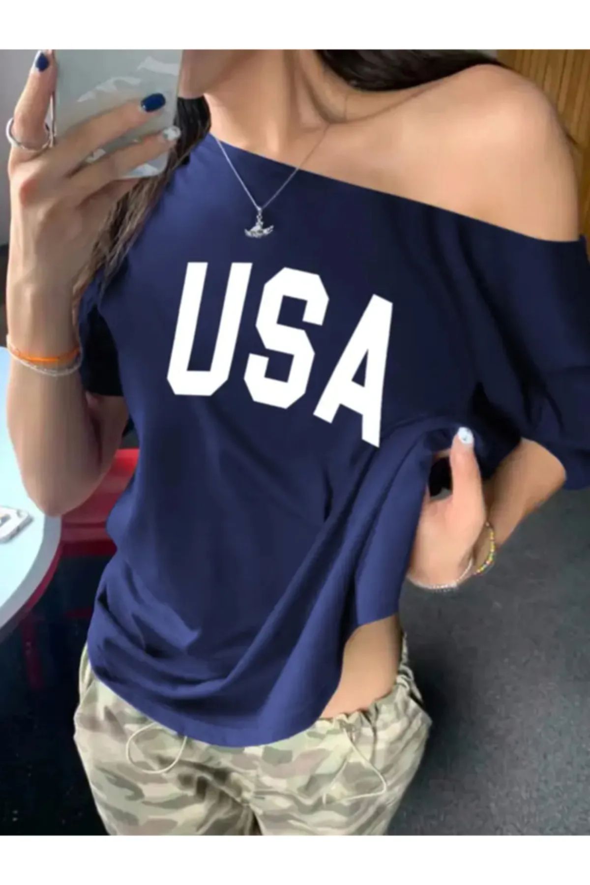 Koklonmoda Büyük Beden Kadın Düşük Omuz Kayık Yaka Baskılı T-Shirt