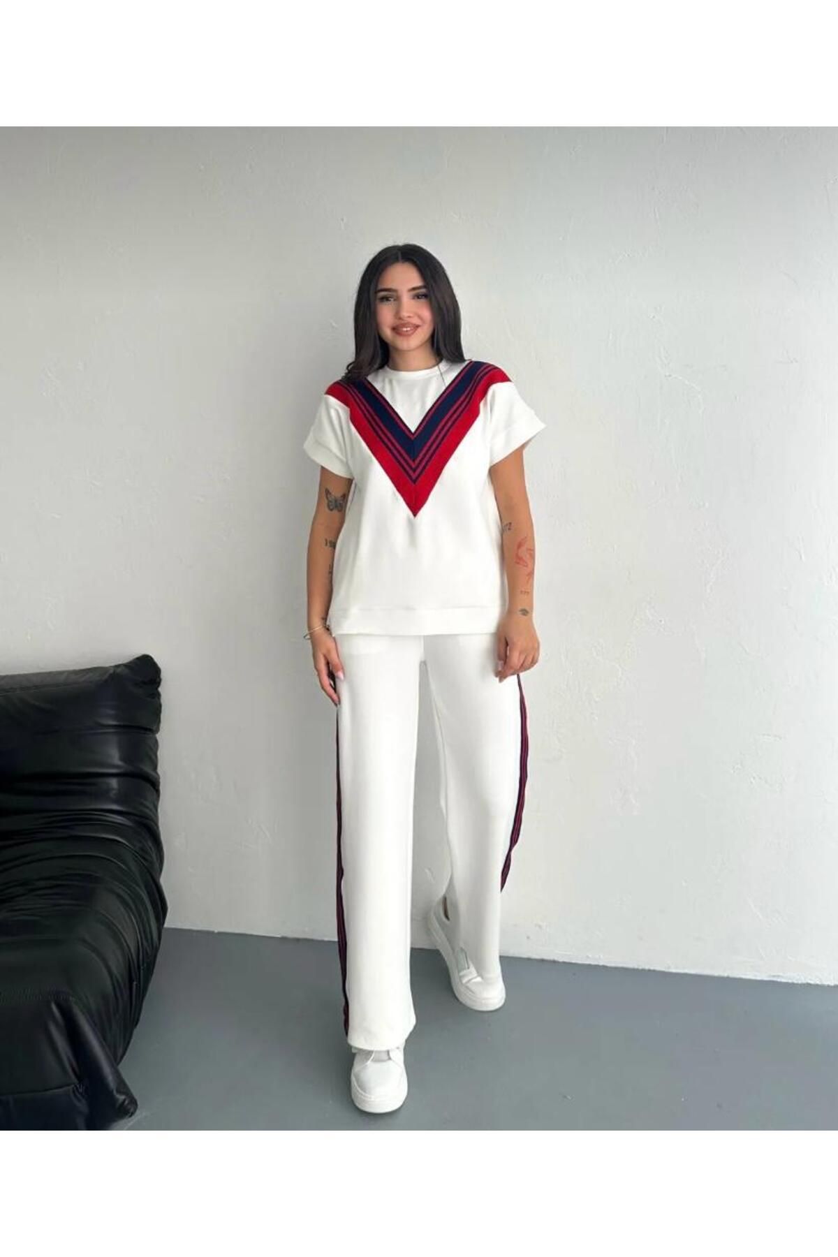 Butik V Şeritli Modal Takım