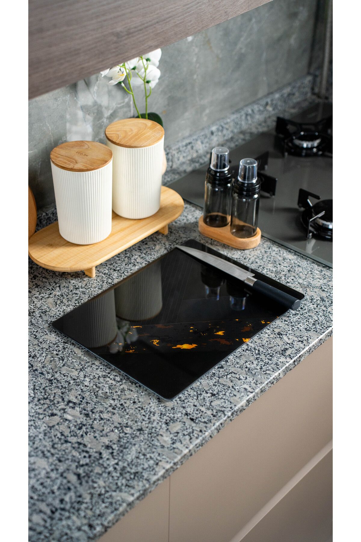 Modernizmo Temperli Cam Kesme Tahtası-Cam Sunum Tablası 30x40cm 302