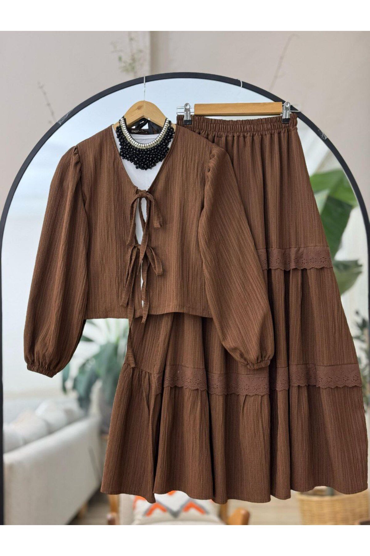 BisuModa Bürümcük Kumaş Önden Bağlamalı Etekli Takım