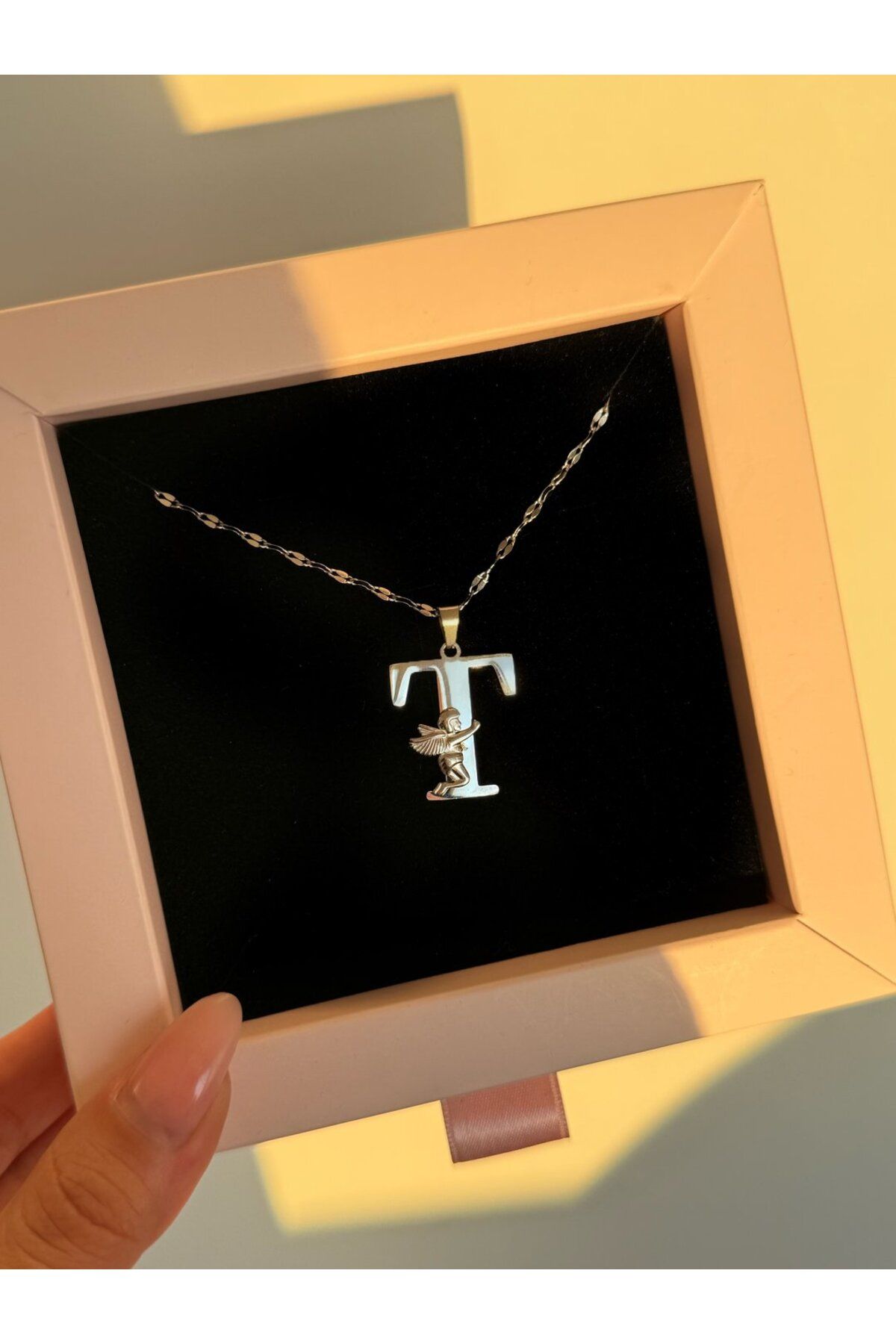h&b design jewel Çelik Melek Detaylı Silver T Harfli Kolye