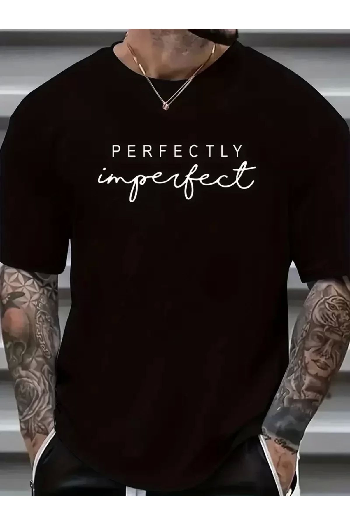AE Stil erkekler için Ön Arka Baskılı PERFECTLY günlük Kısa Kol tişört - Siyah